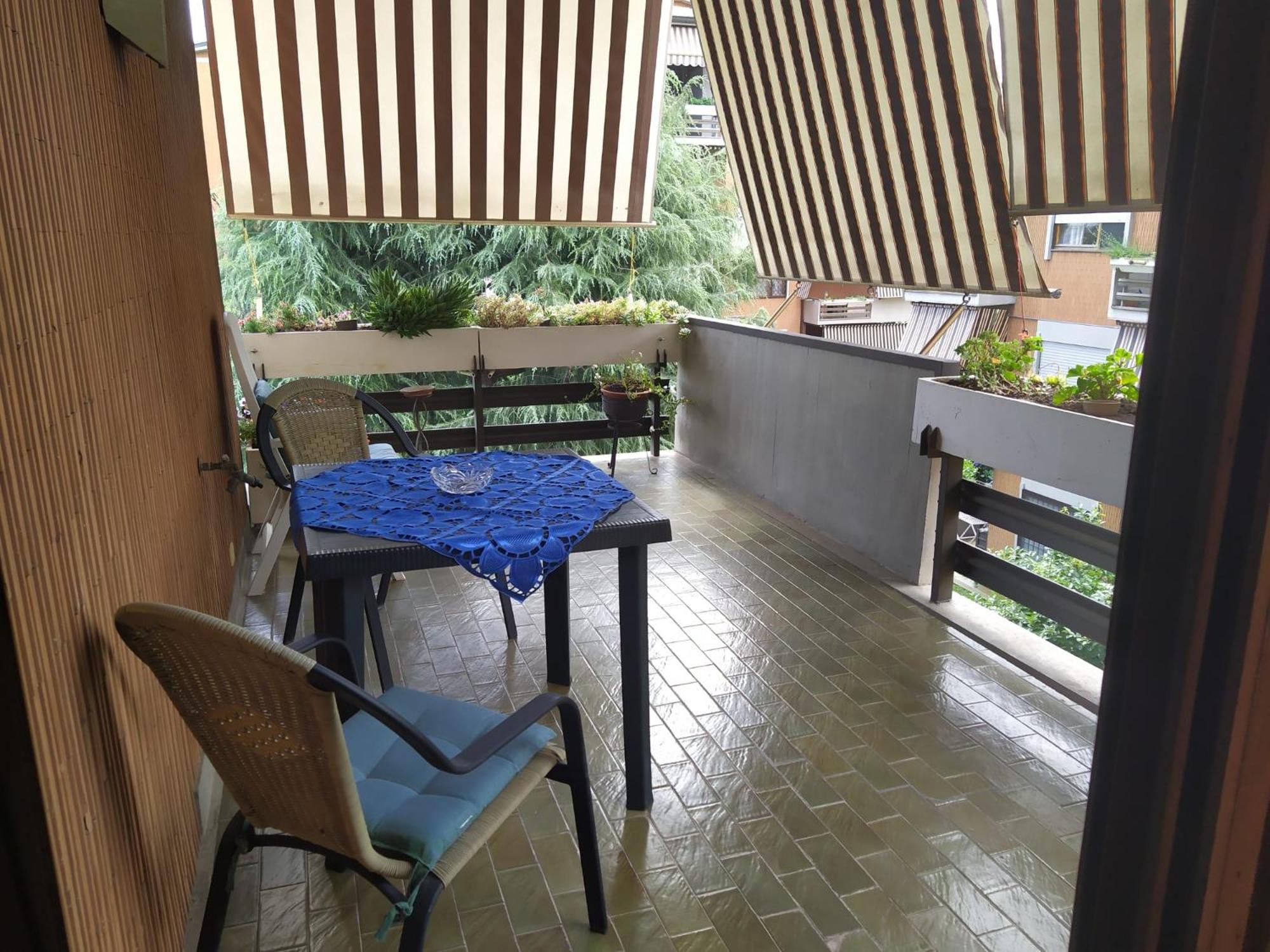 Confortevole, Con Parcheggio Gratuito Apartment