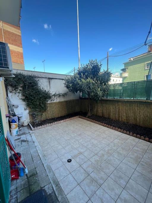 V12 Apartment