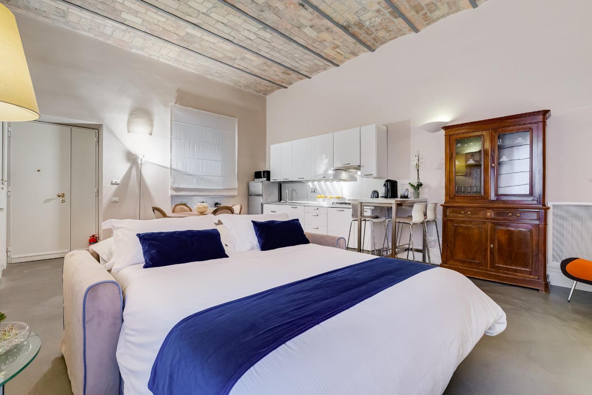 Apartment New Barberini Area *