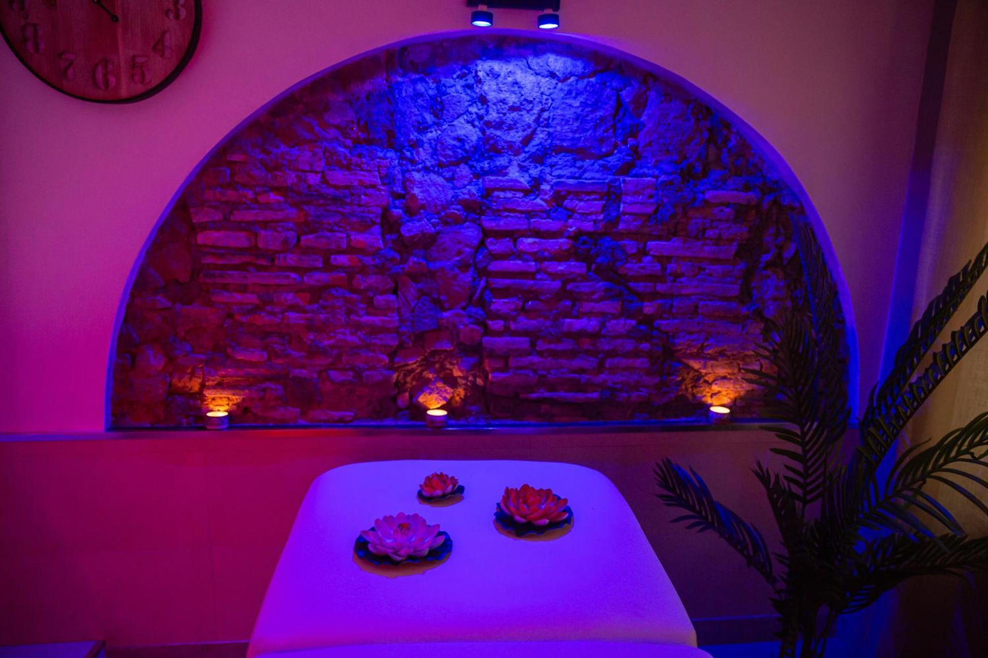Corso 107 Wellness & *
