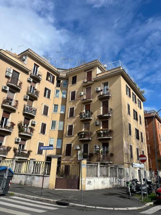 Casa Latina Apartment Rome