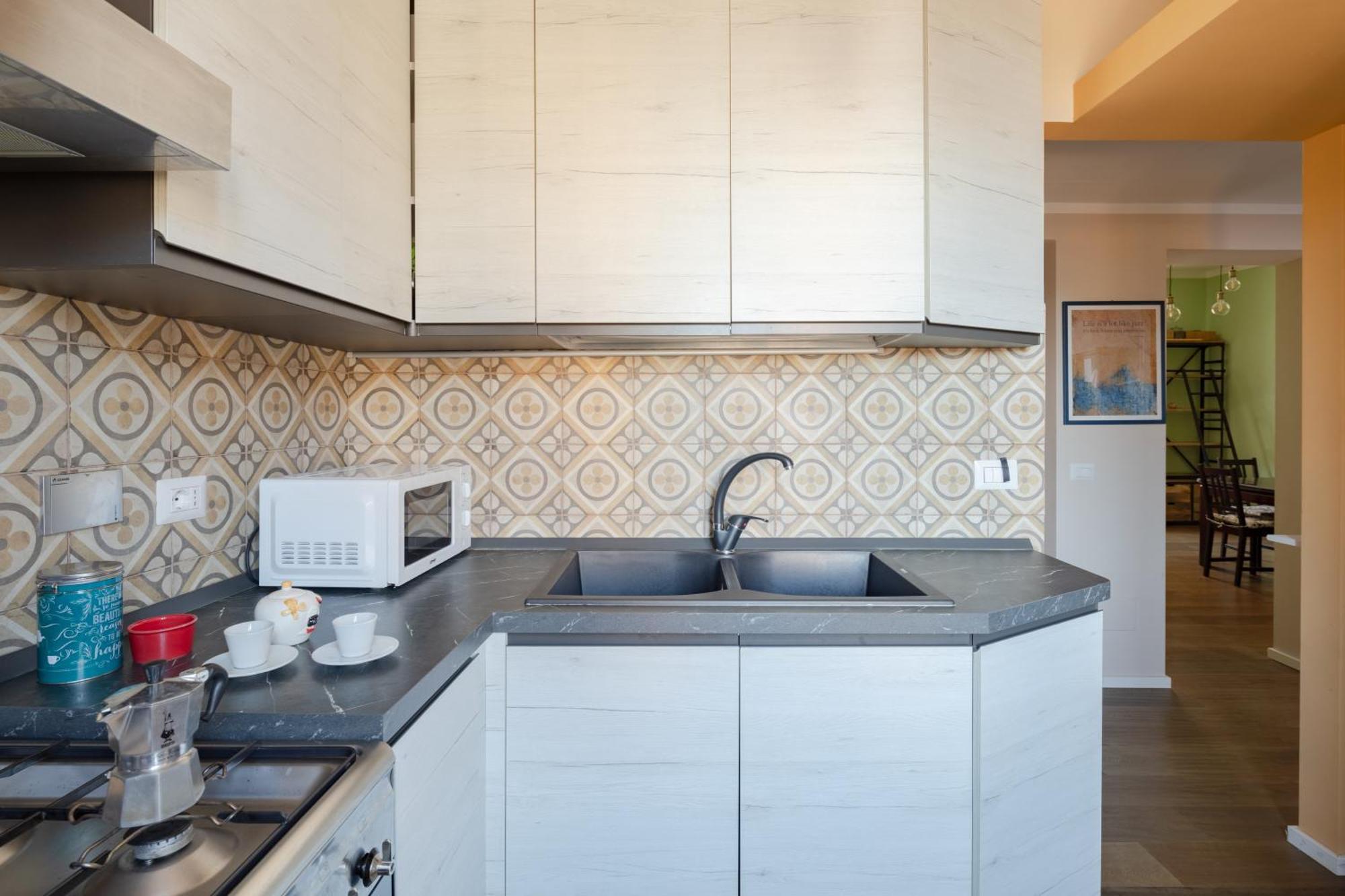 Apartamento Per Quattro A Tor Pignattara, Metro C, Wi-fi