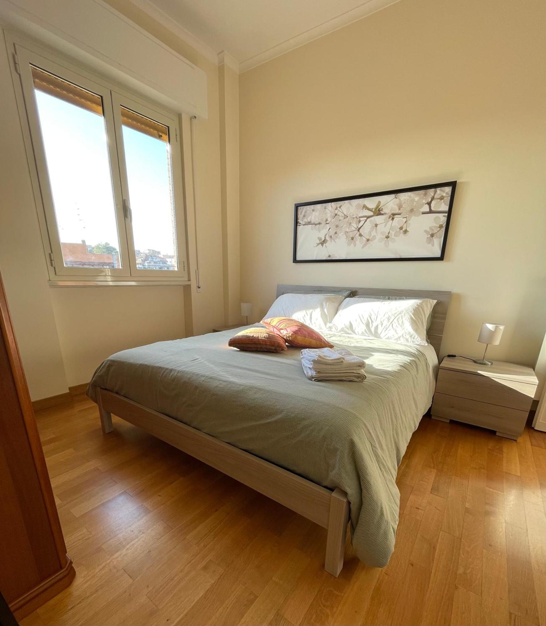 Mon-tis Paolo V - Vicino Metro Cornelia Appartement *