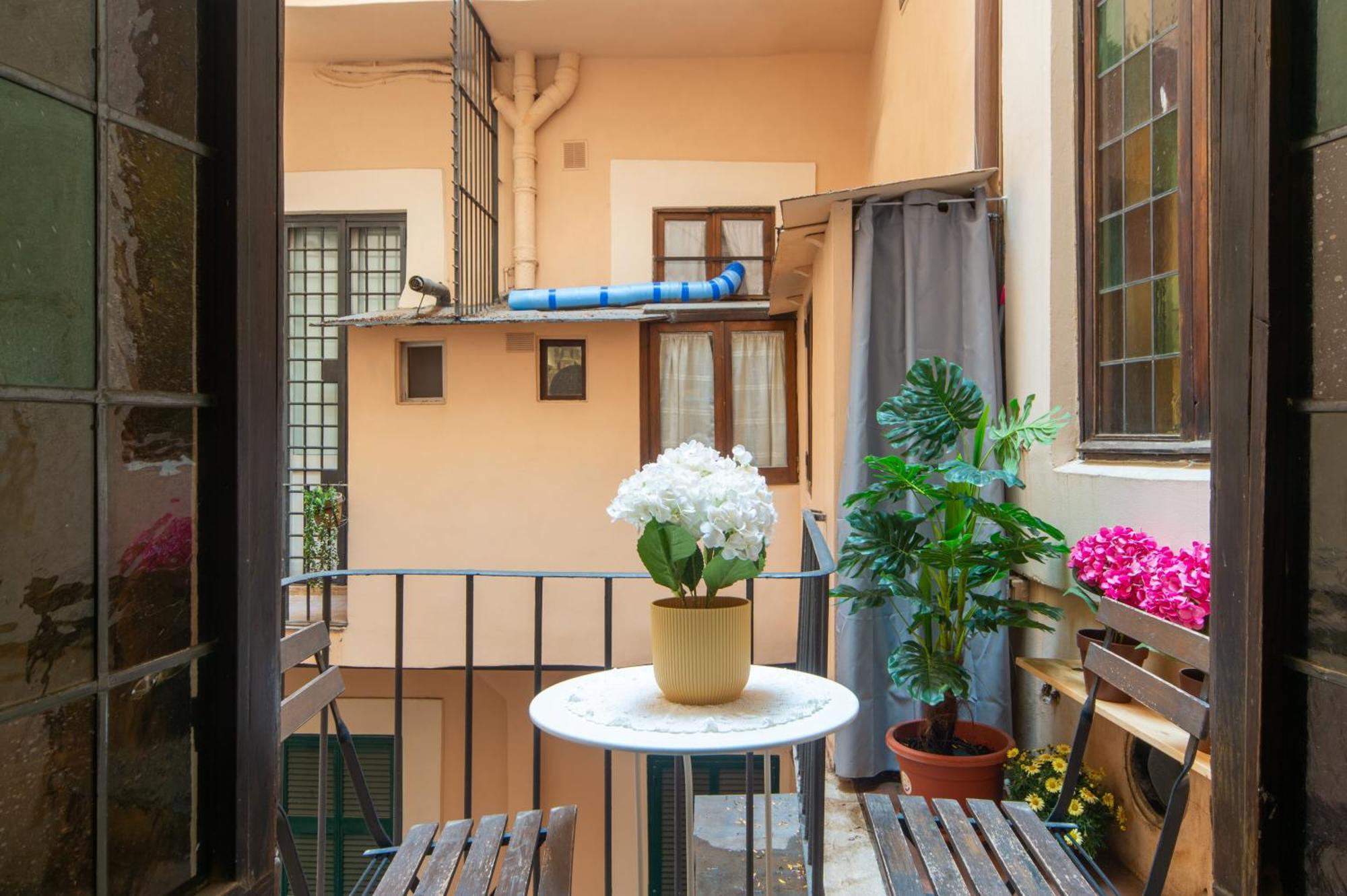 Apartment Cartari, Renaissance Flat A Few Steps From Piazza Navona And Vatican Rome