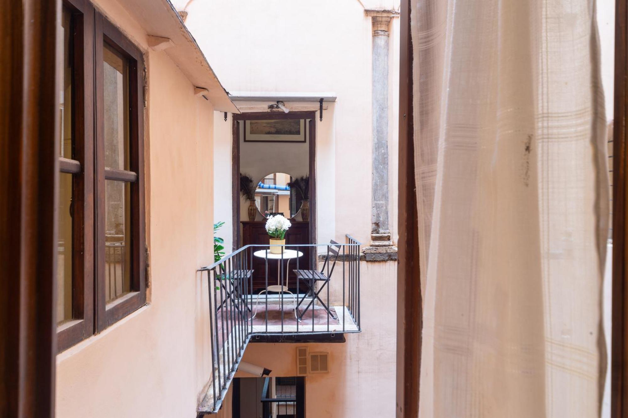 Apartment Cartari, Renaissance Flat A Few Steps From Piazza Navona And Vatican