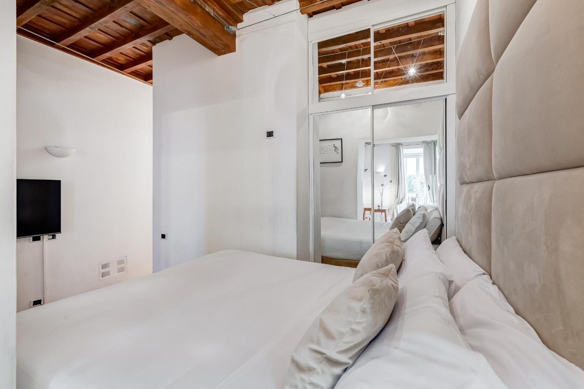 Barberini Exclusive Loft Rome