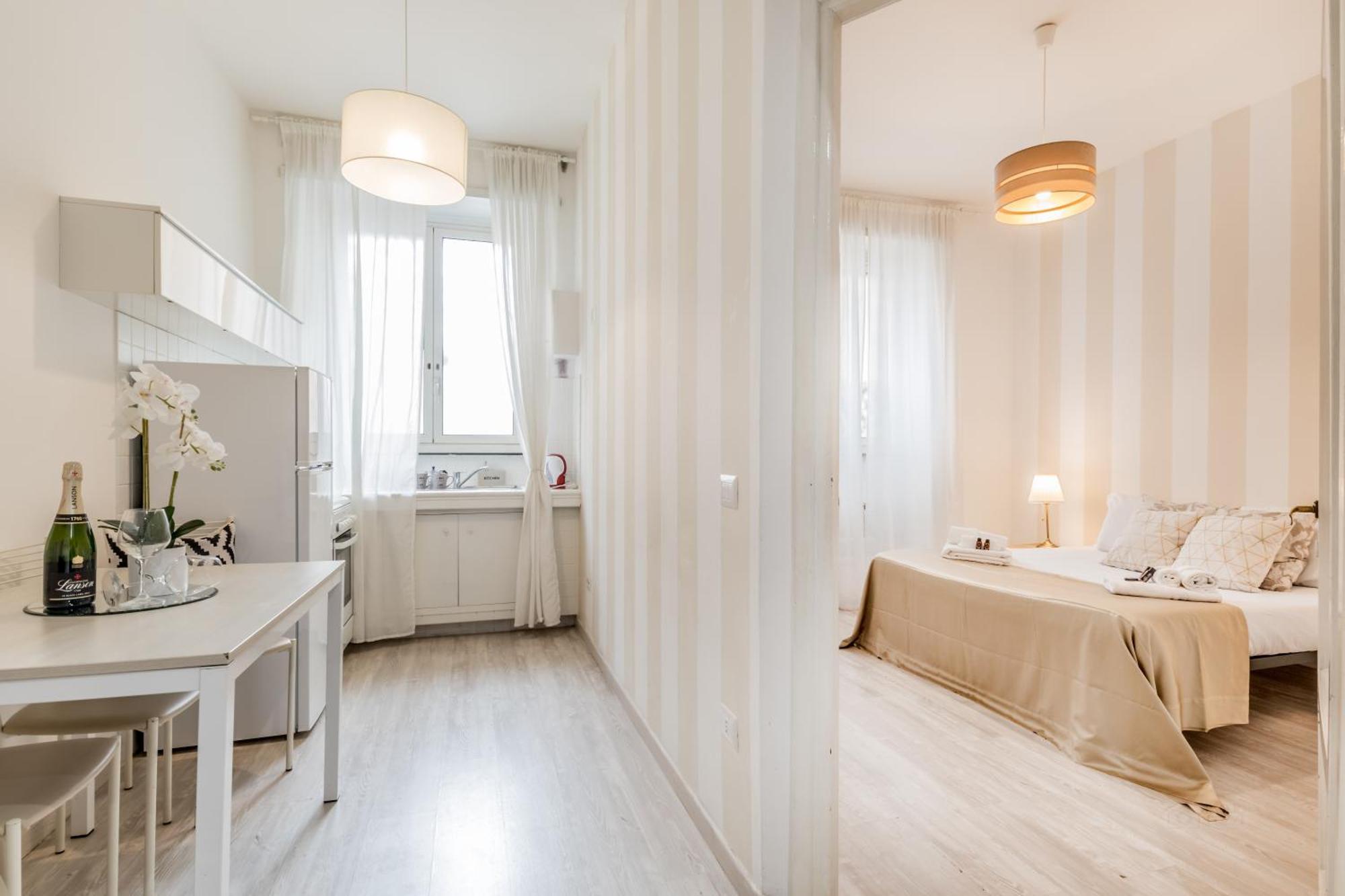 Apartment Trastevere Station Gold