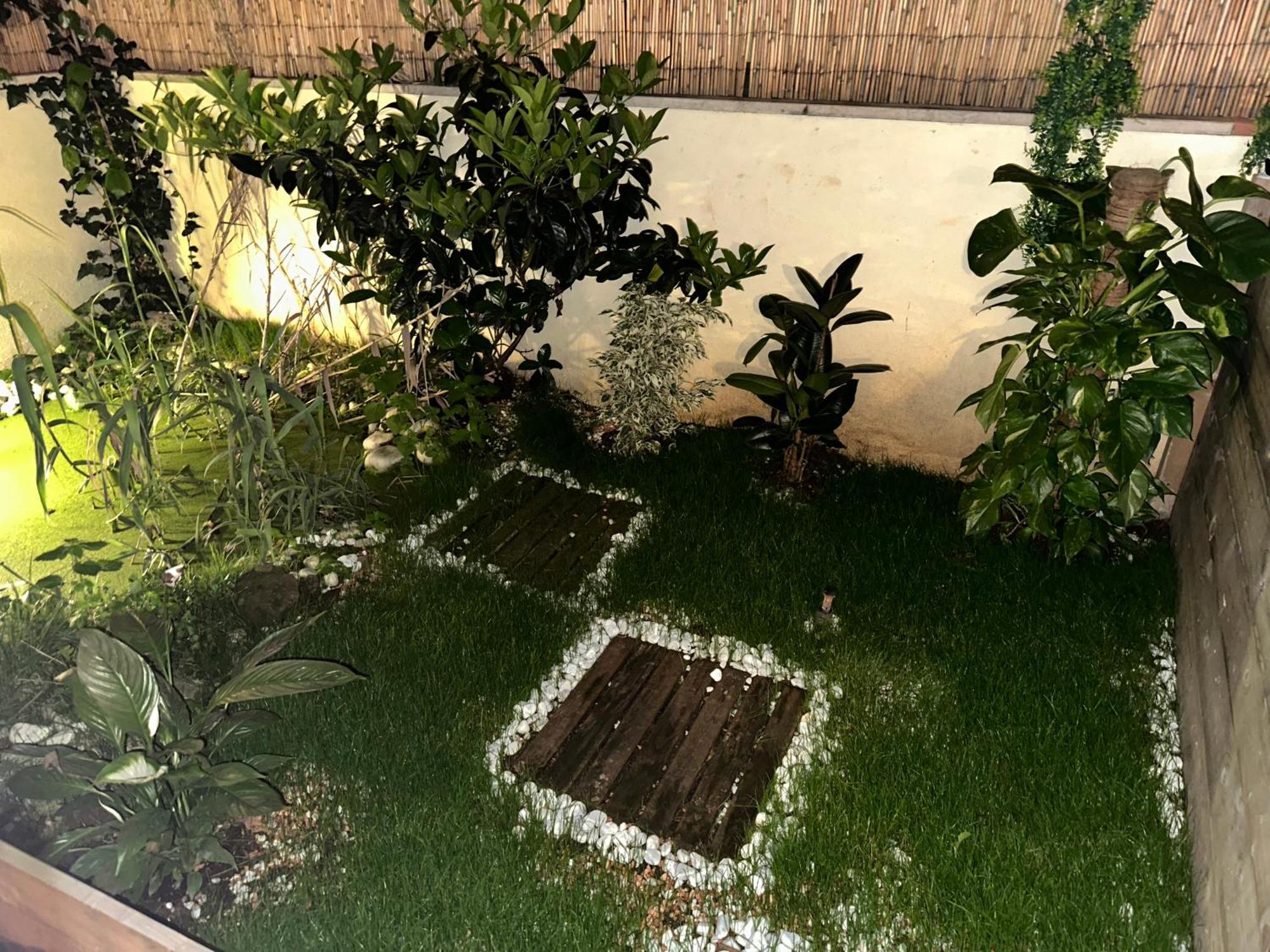 Apartment House Garden