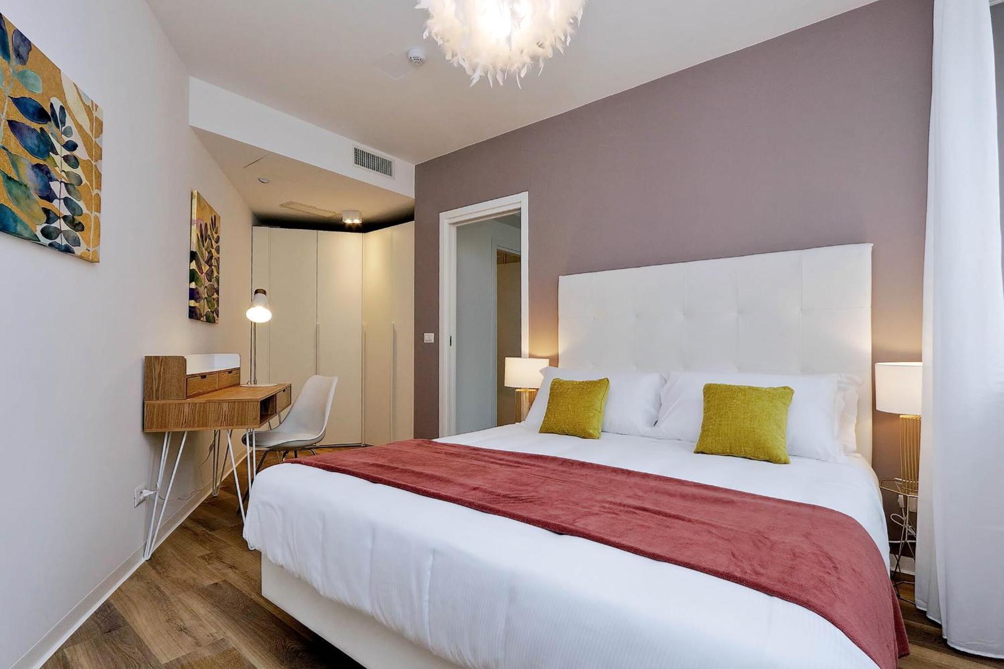 La Flavia Design By Halldis * Rome