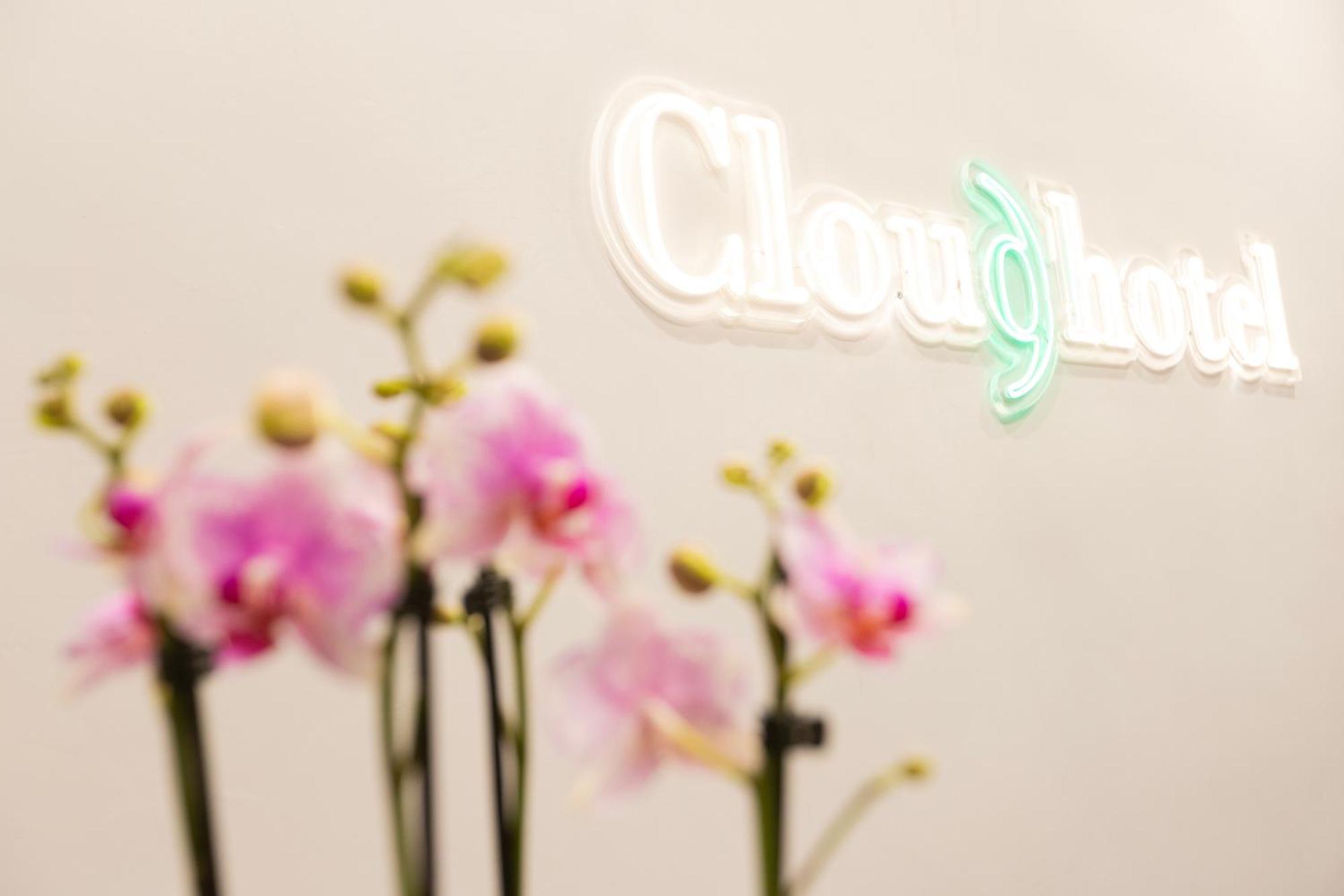 Cloud 9 Hotel