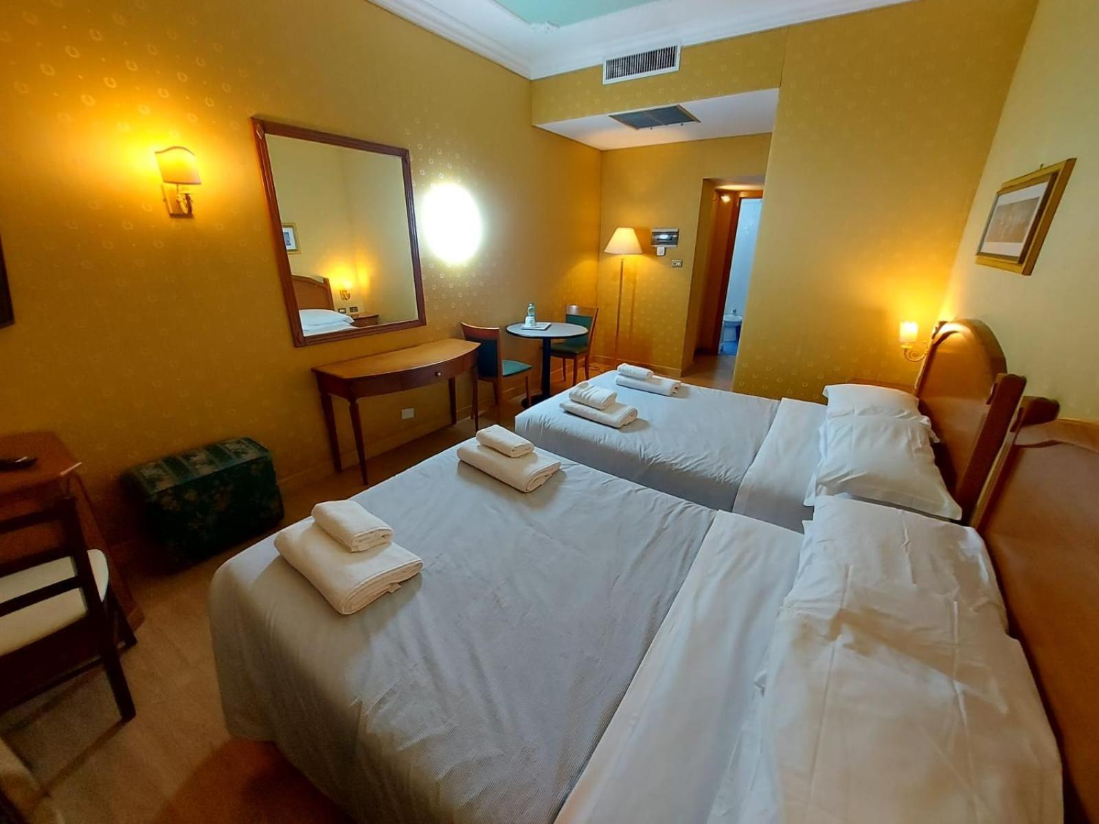 Positano 2 Hotel Rome
