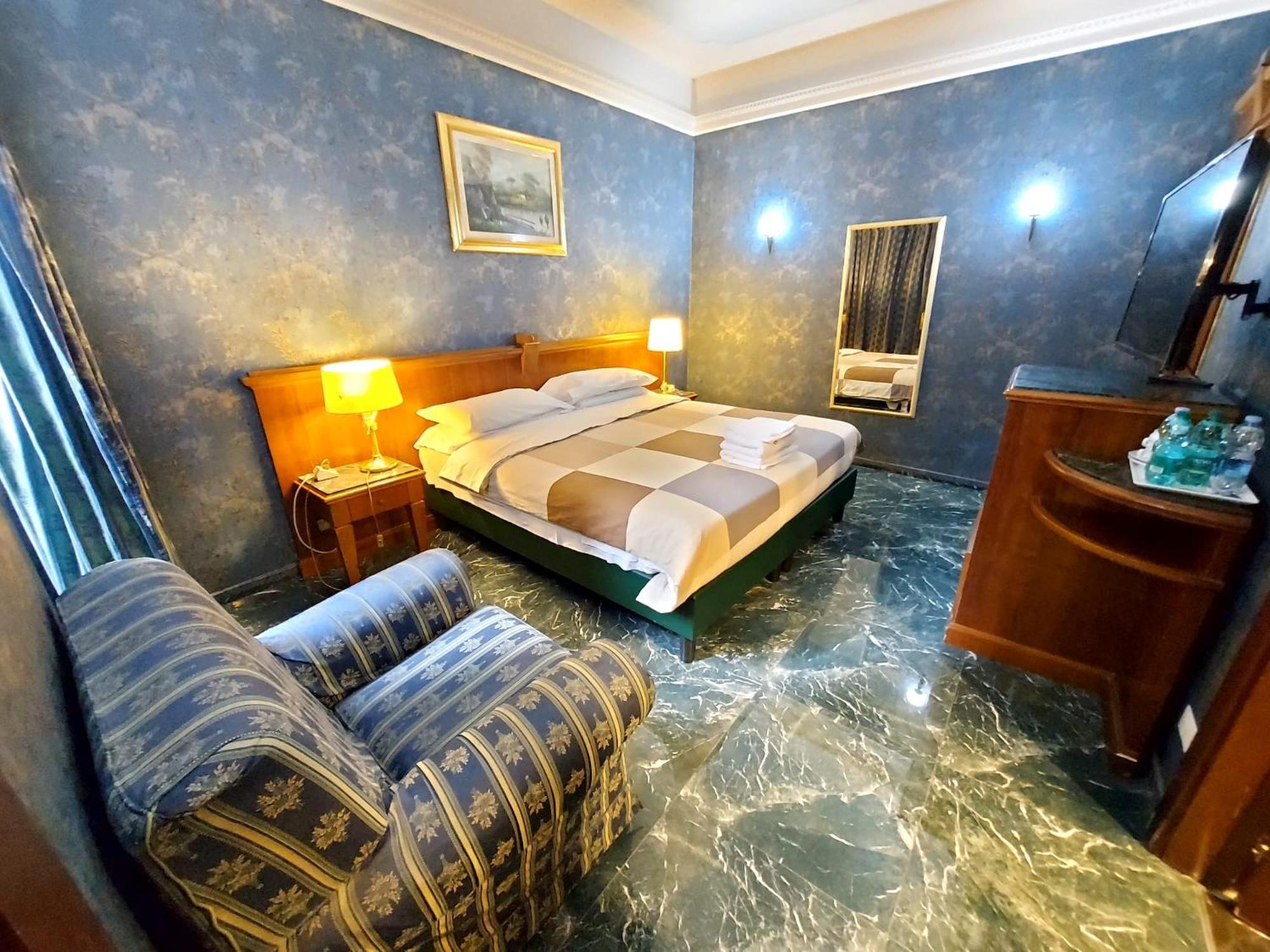 Hotel Positano 2 2*