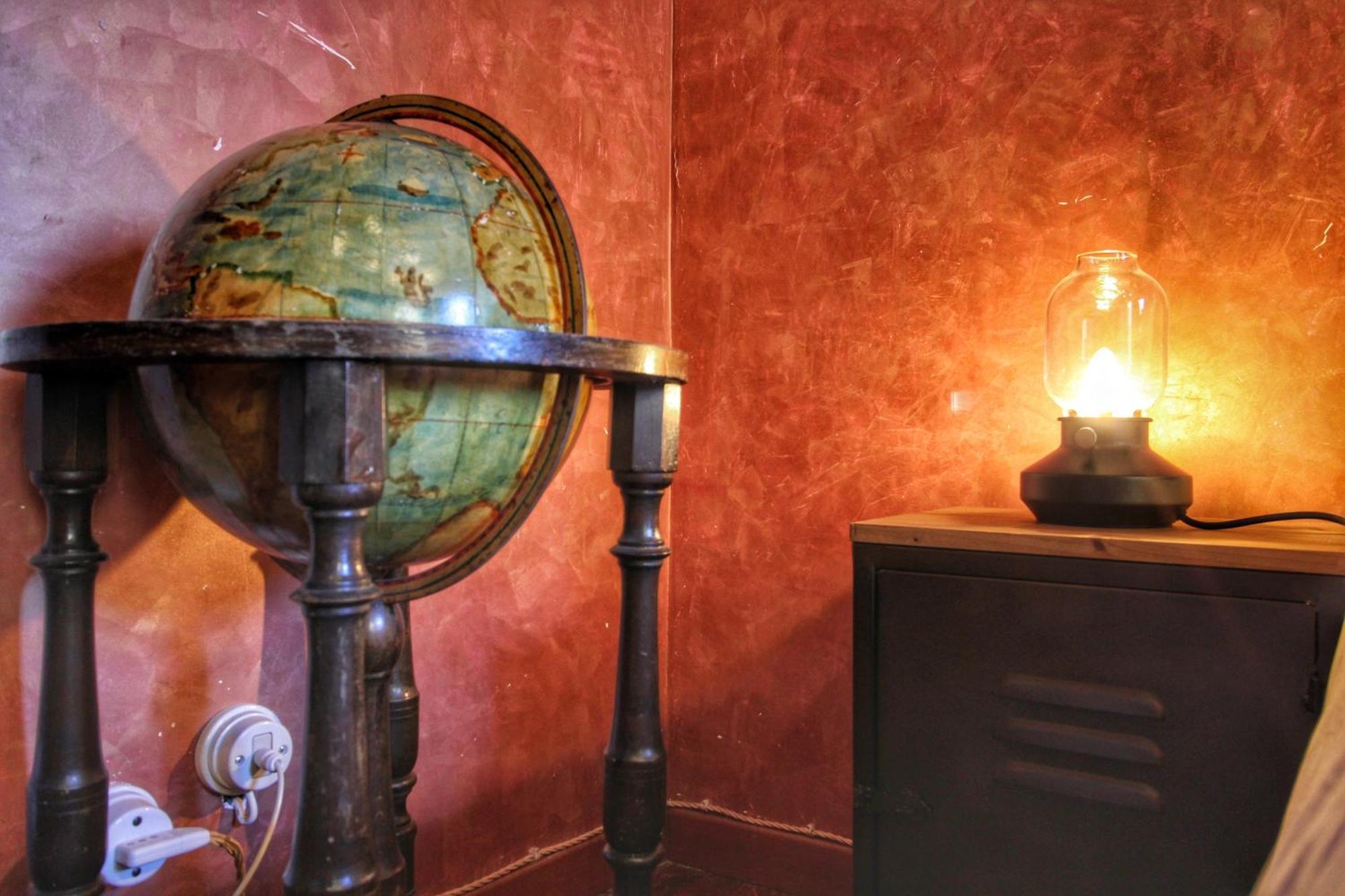 Trastevere Charming Romantic Loft By Yourhost Apartment