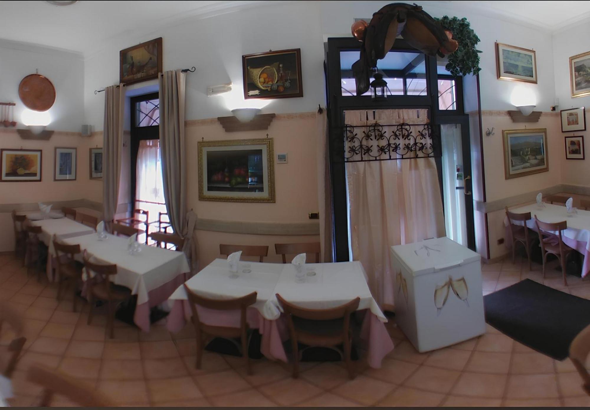Apartment Peoniamaximahouse -piazza Bologna-