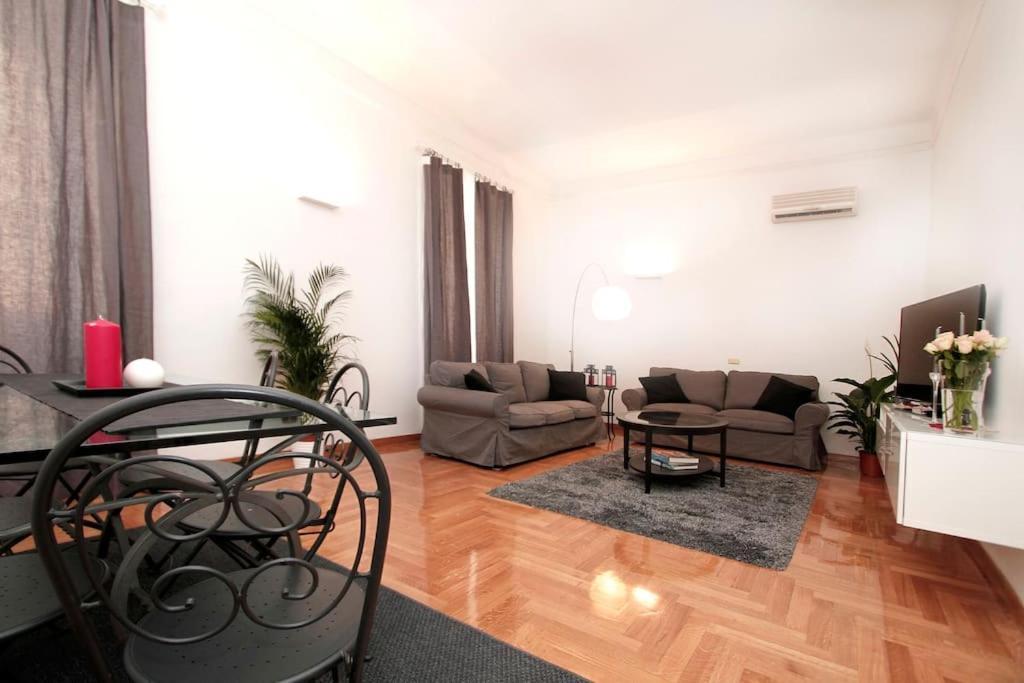 Properzio Lux, Fusione Di Eleganza E Prestigio Apartment Rome