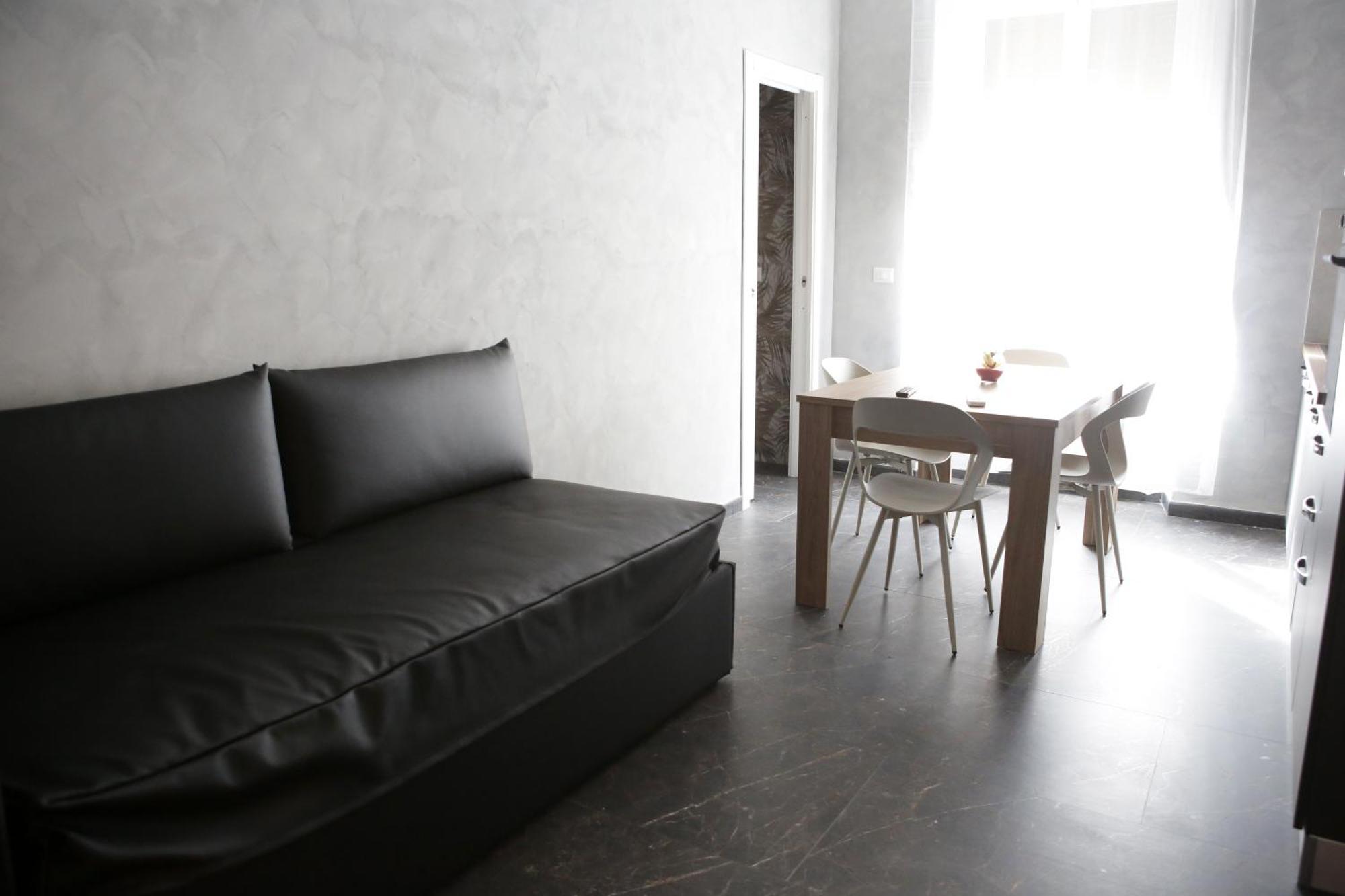 Jadore Monic Rome