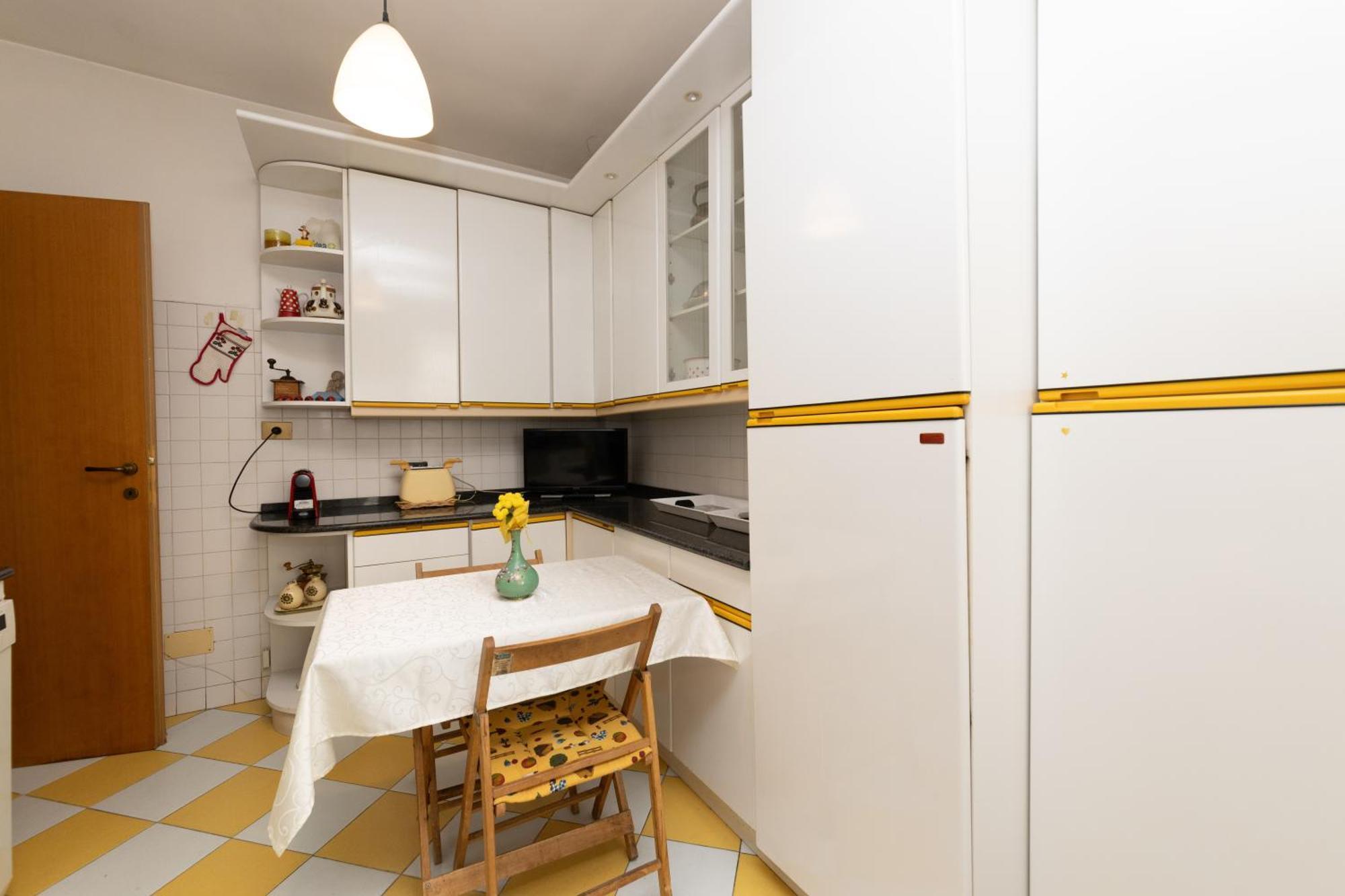 Hospedagem domiciliar Rachele's Charming House In The Heart Of Roma