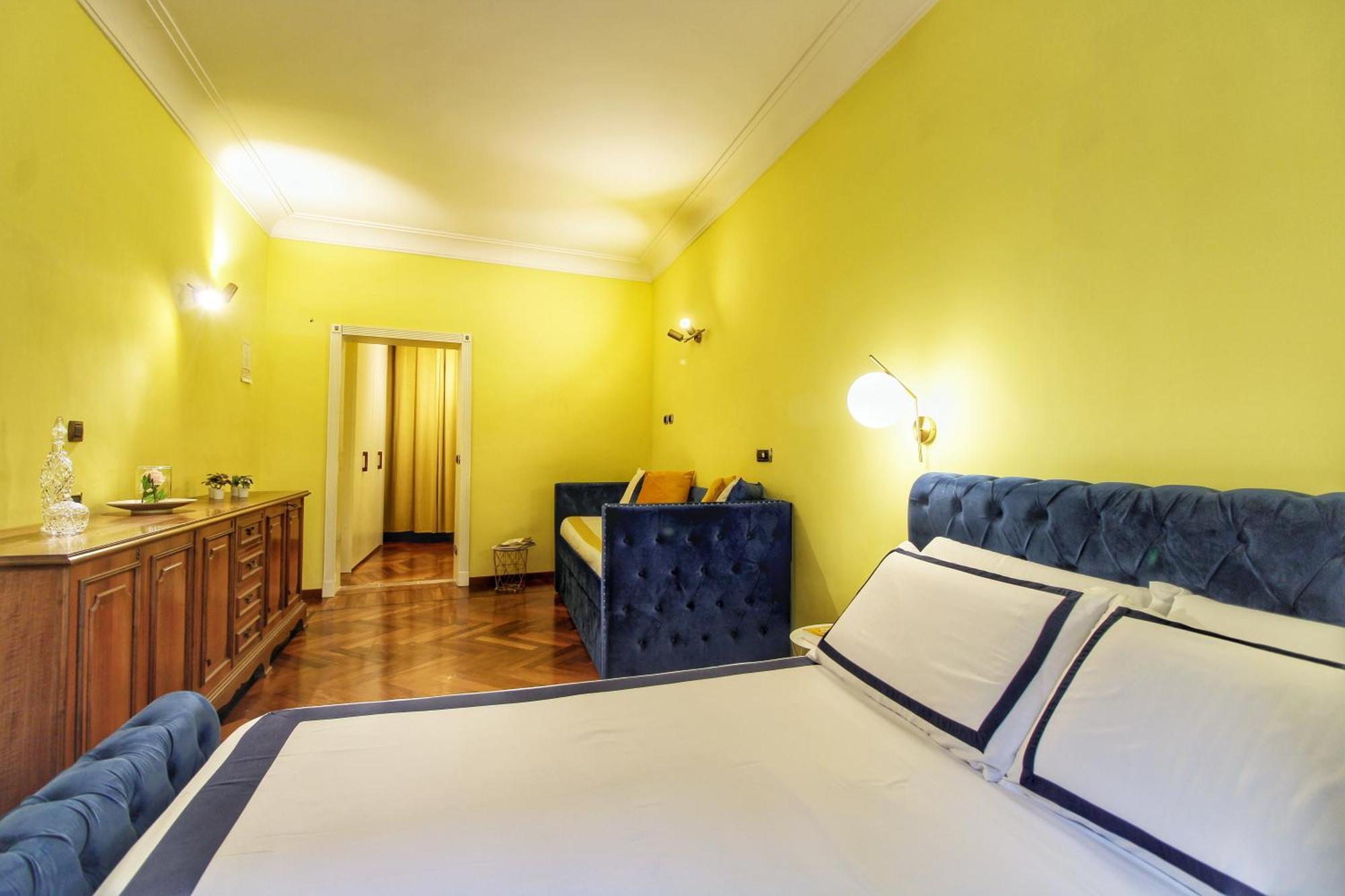 Large And Charming In Trastevere By Yourhost