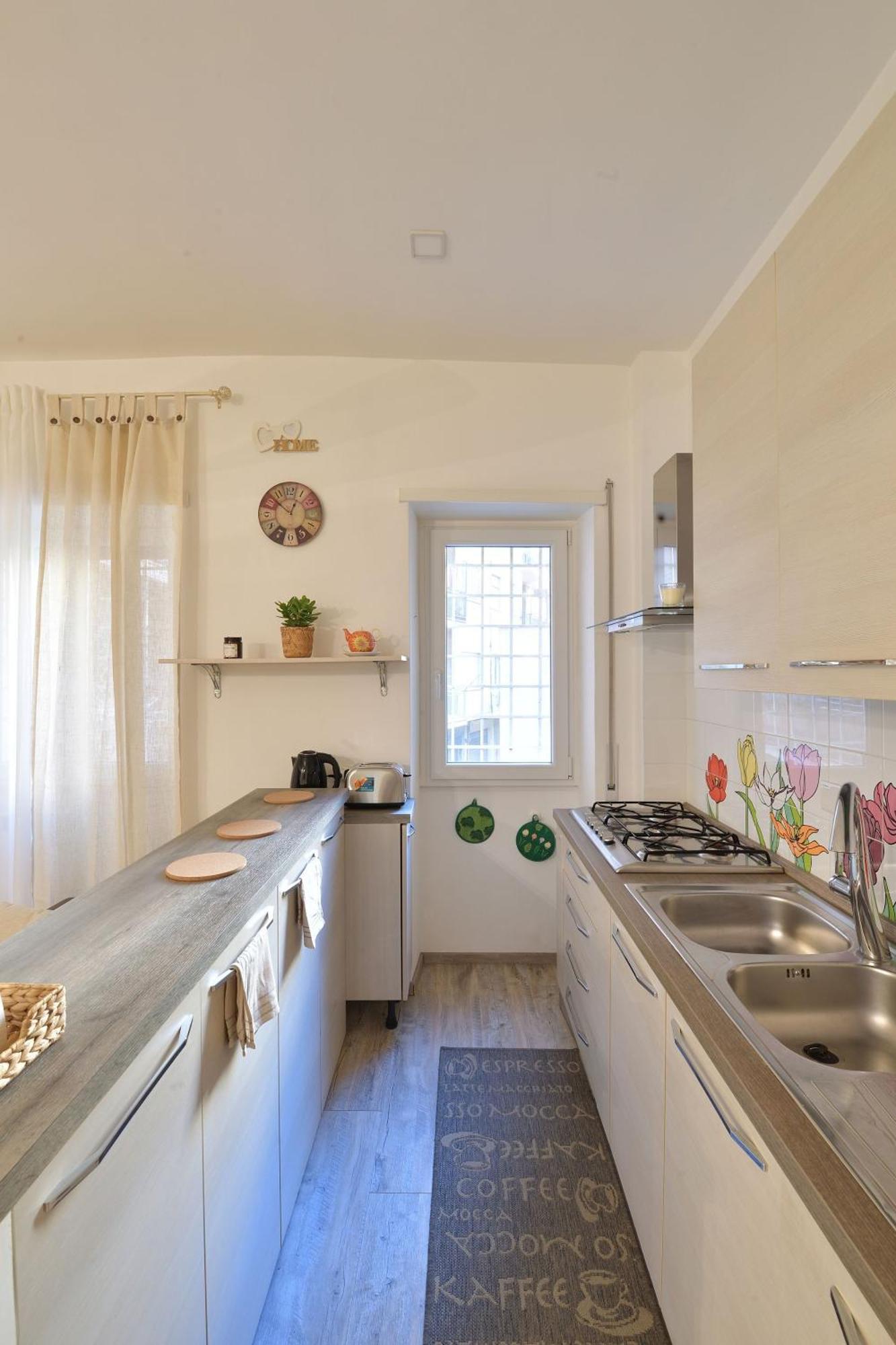 Appartement Modern And Cozy + 2bdr + Ostiense Rome