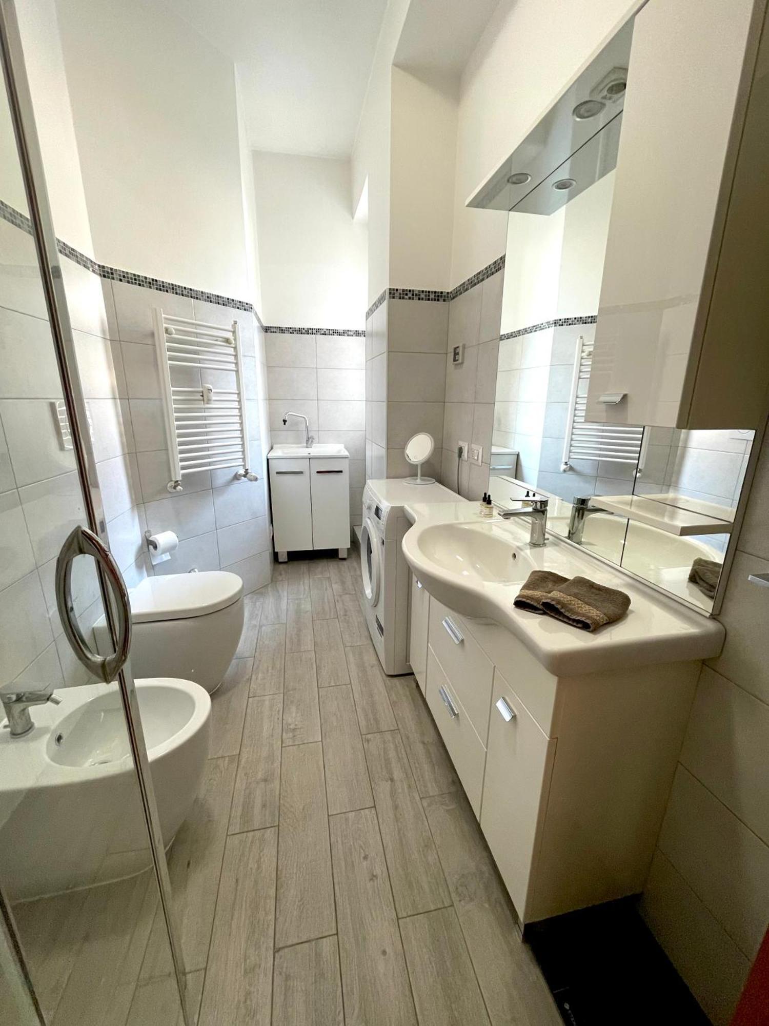 Lucens Domus Quartiere Trieste - Vicino Metro B1 - Apartment
