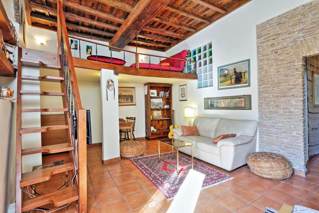 Vicolo De Renzi Apartment * Rome