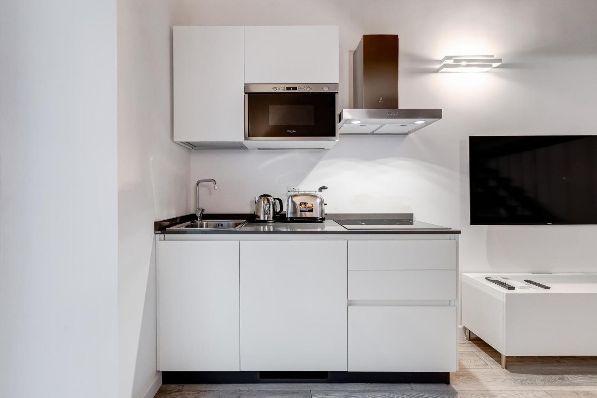 Apartment Inner House 3