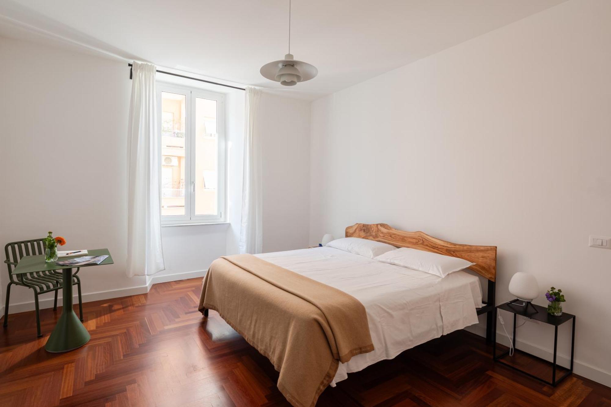 Lunaria Vatican Apartment Rome