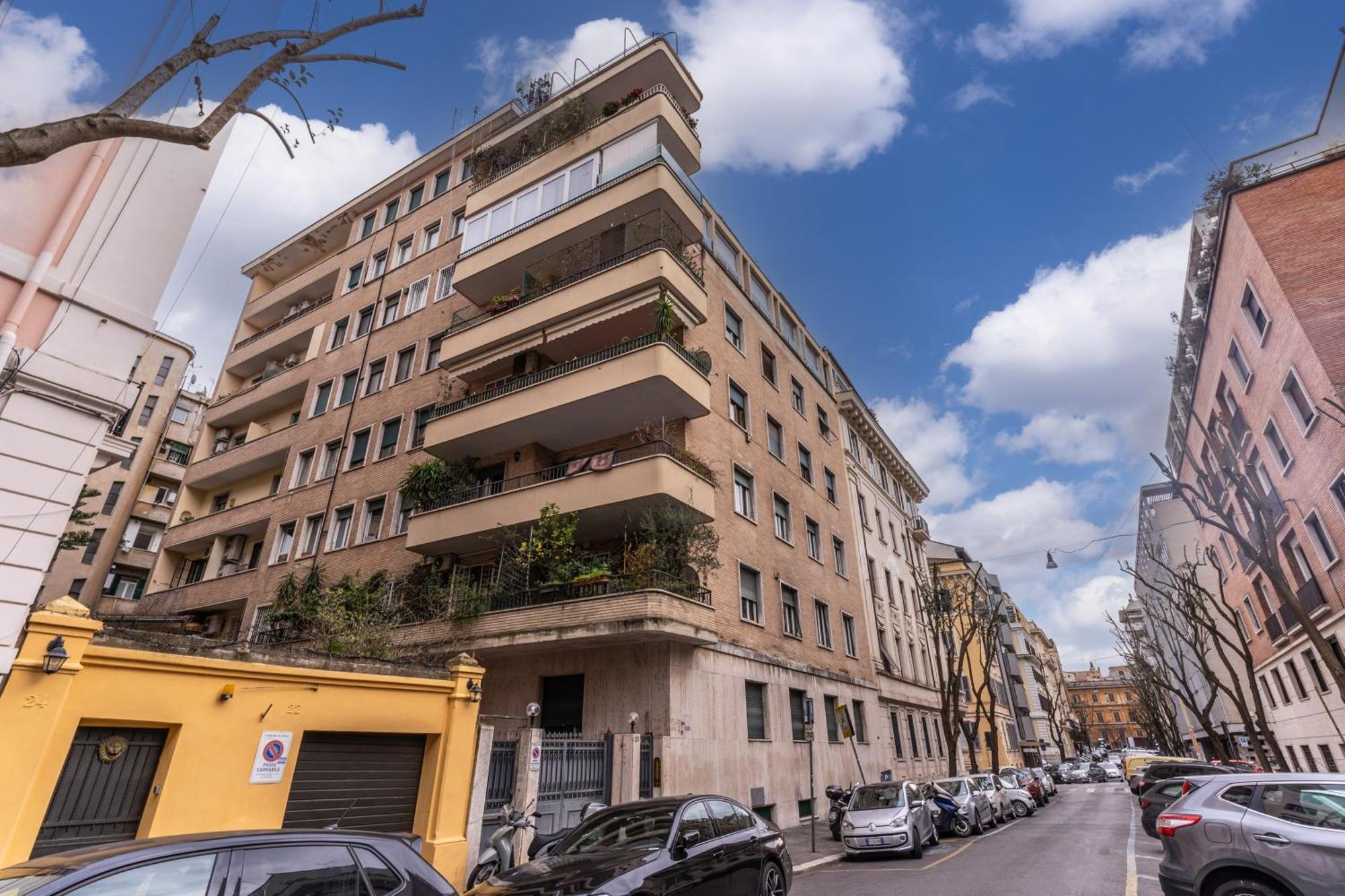 Flaminio Royal Apartment