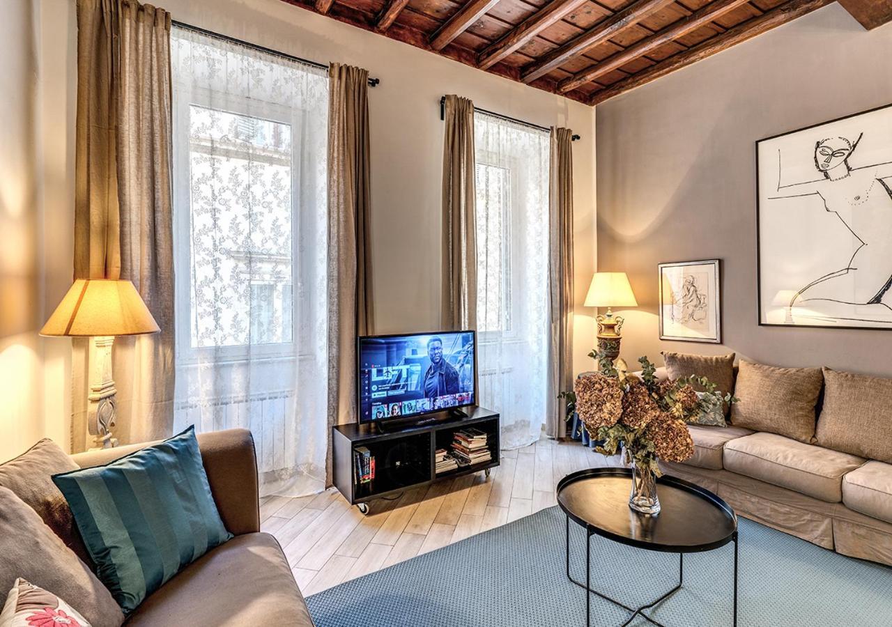 Farnese Apartment Rome