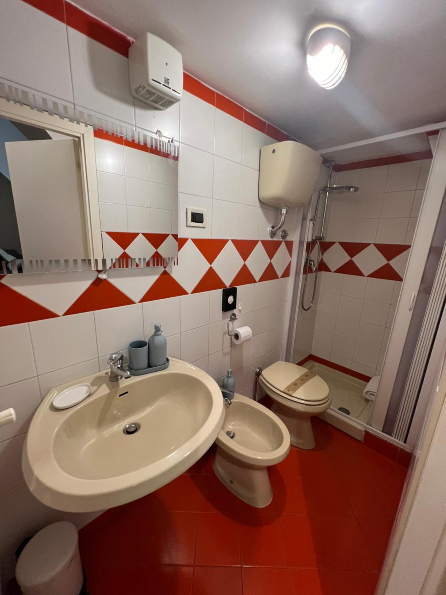 Planny - Castro Pretorio Apartment