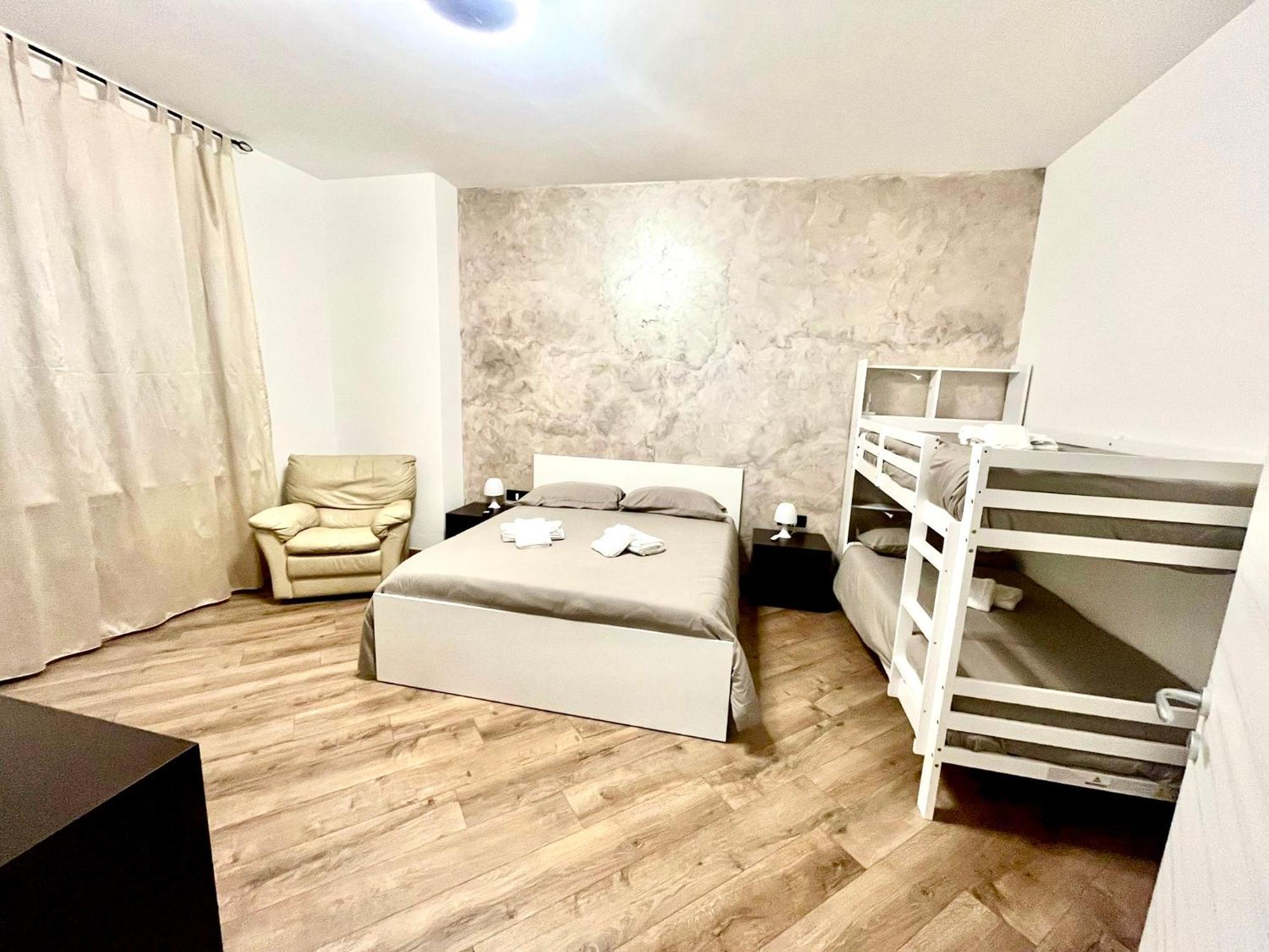 Apartment 15 Min. Colosseo 2 - Casa Di Micca *