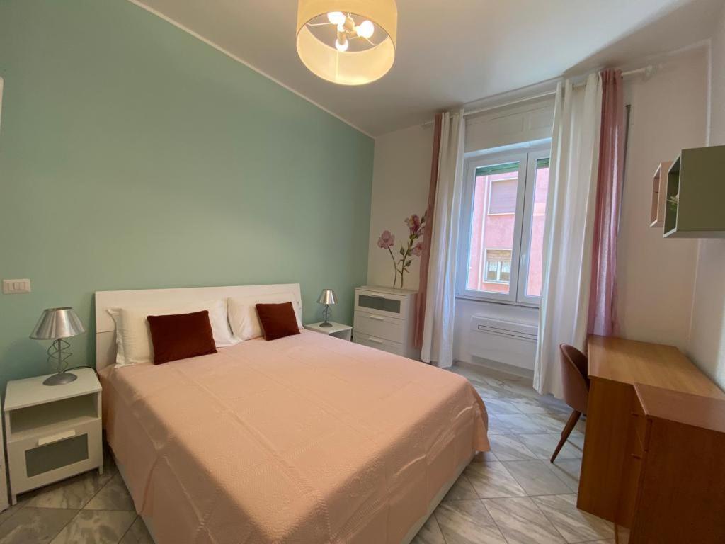 Superior Next Colosseo A/c Wo Fi 3 Bedrooms Appartement