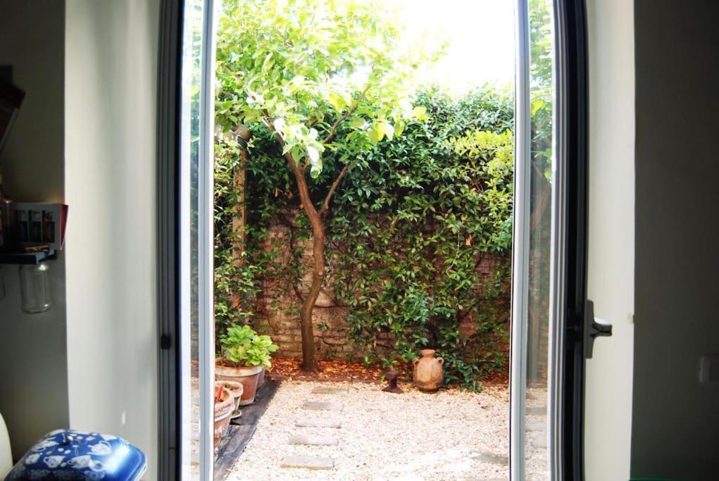 Apartment Two-room Apt. Under The Aqueduct's Arch In Pigneto *