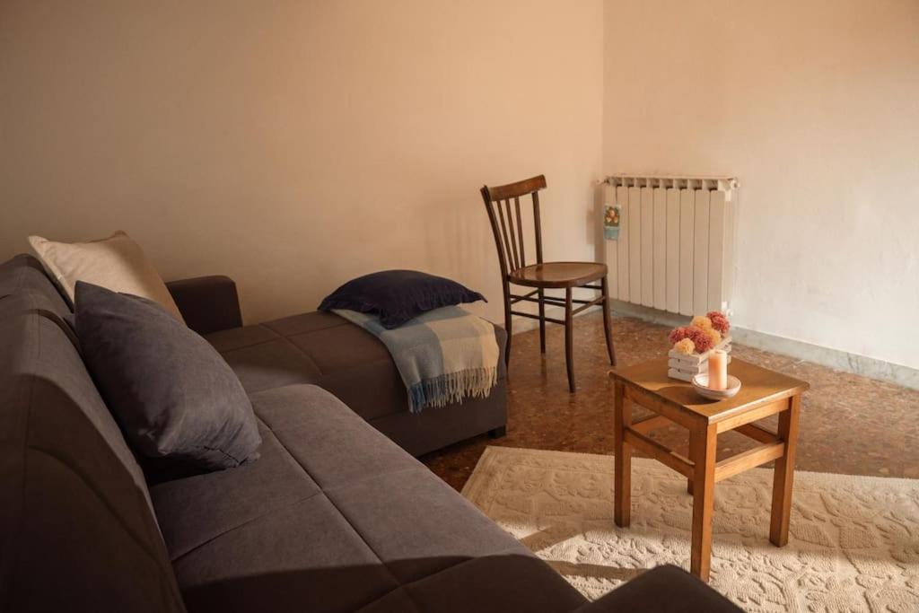 Two-room Apt. Under The Aqueduct's Arch In Pigneto Rome