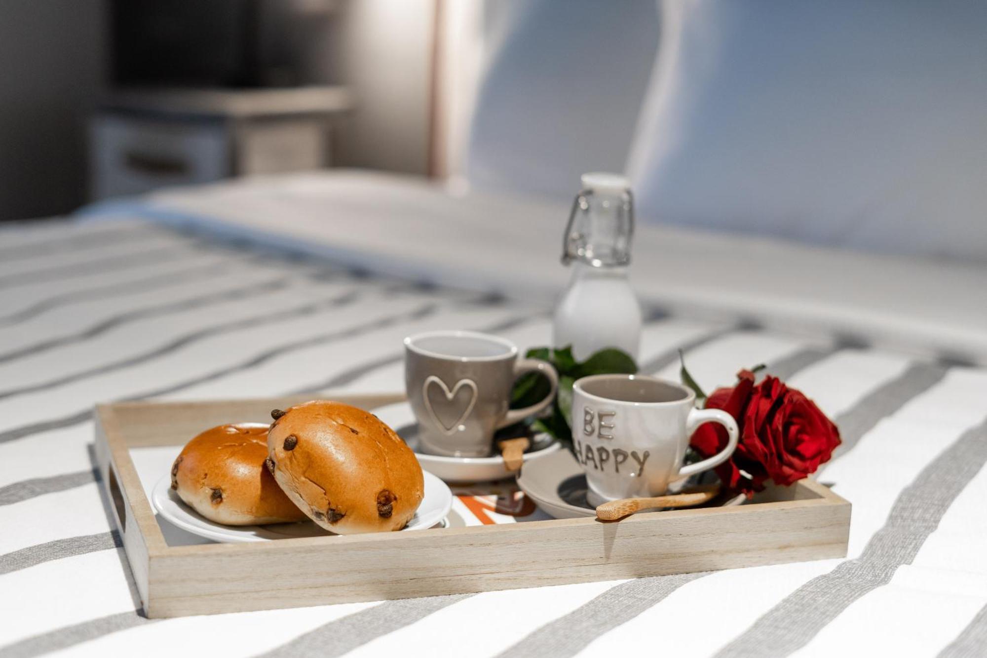 Apartment Casa Del Sole - Treno A 10min - Free Parking