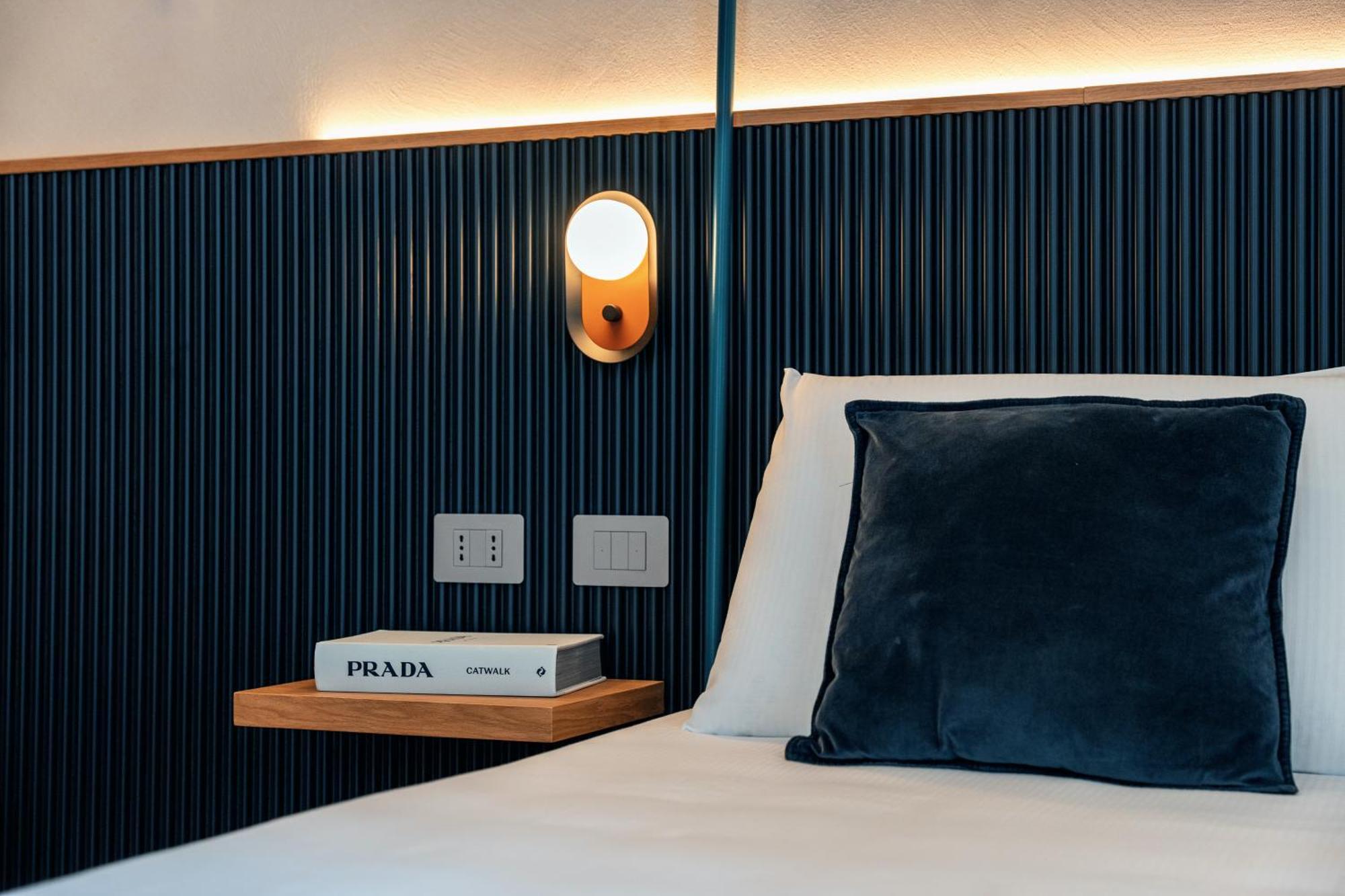 The Flow - Via Del Corso Guest house *