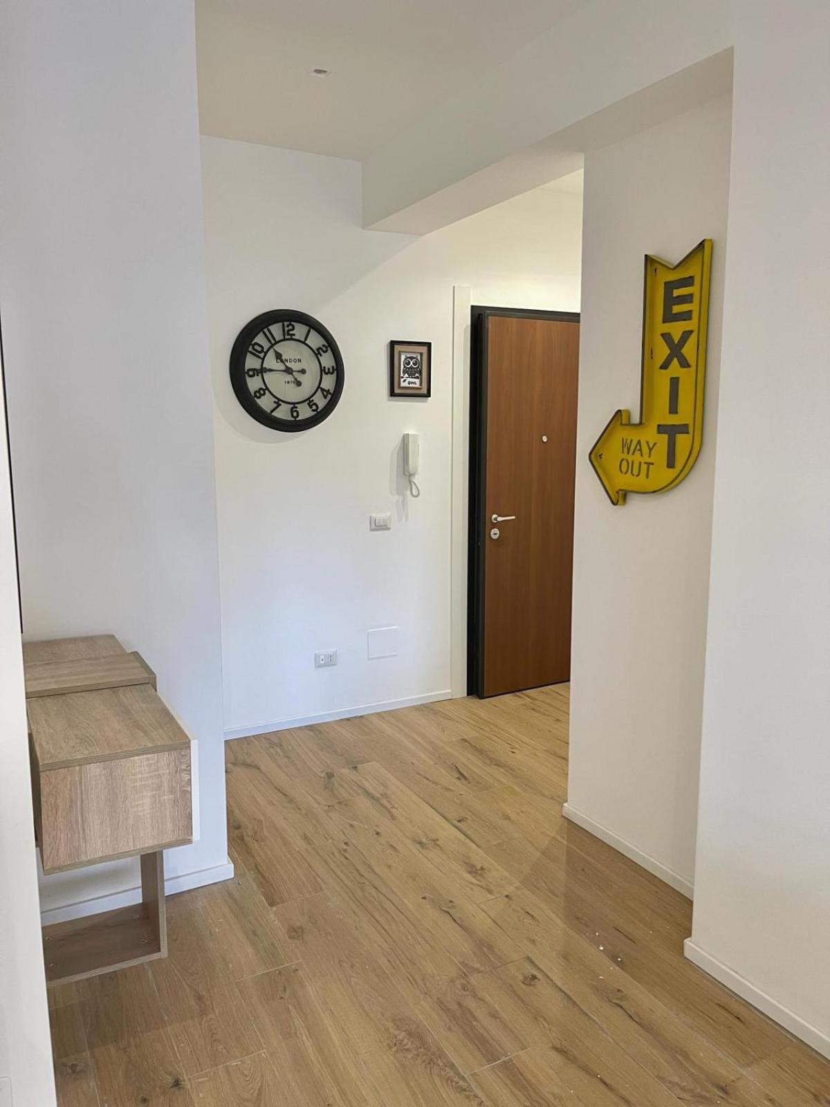Apartamento Pm 34 Viale Imperatore Guest House - 50 Mt From Metro San Paolo