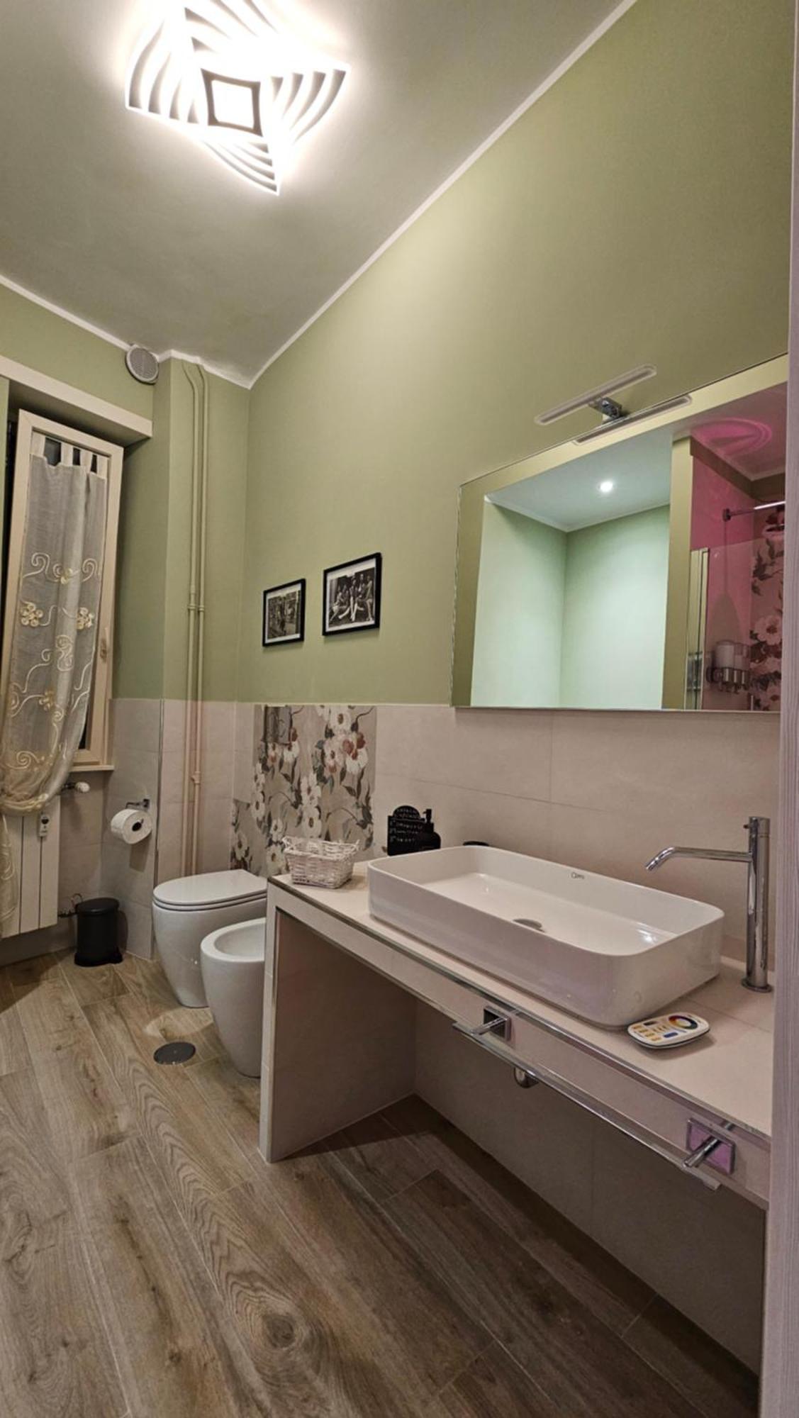Aquari 15 Rhome Appio Latino Rome