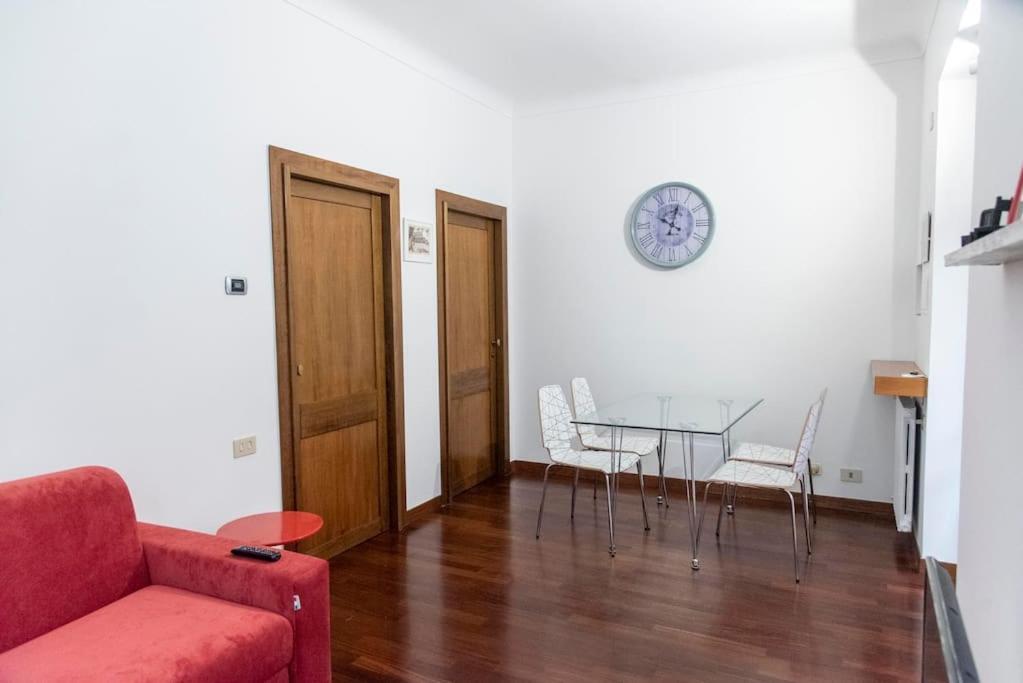 Welcome To The Colossehome Appartement *