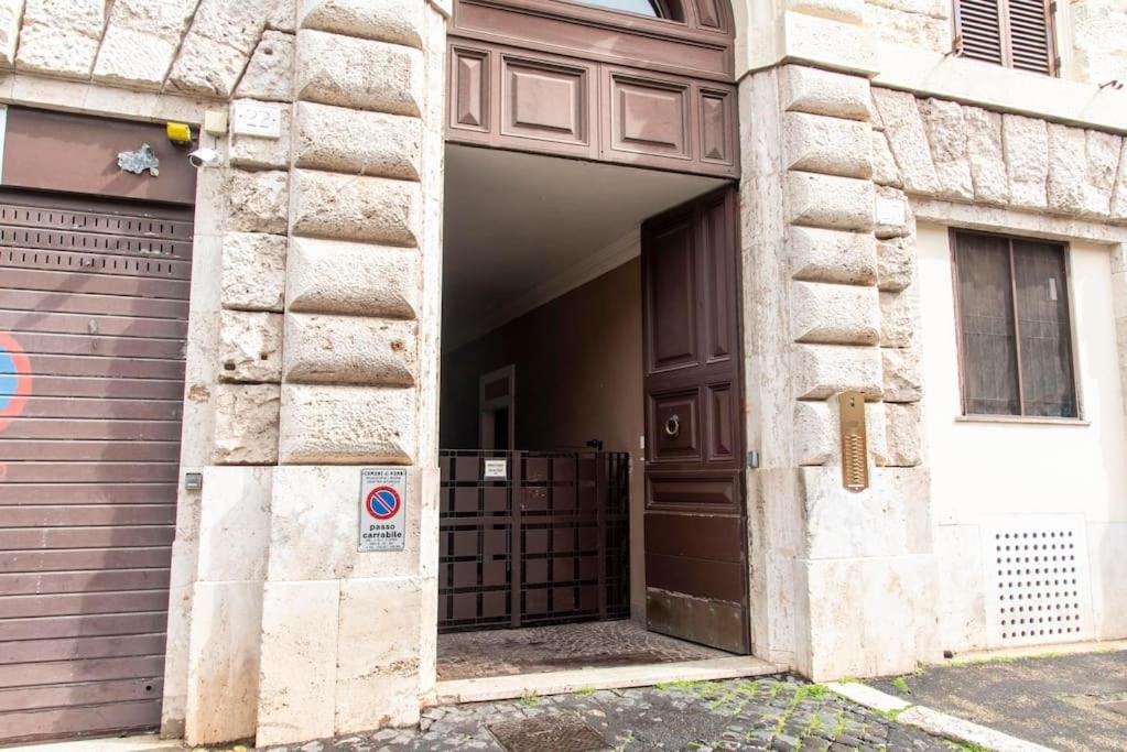 Welcome To The Colossehome Apartment Rome