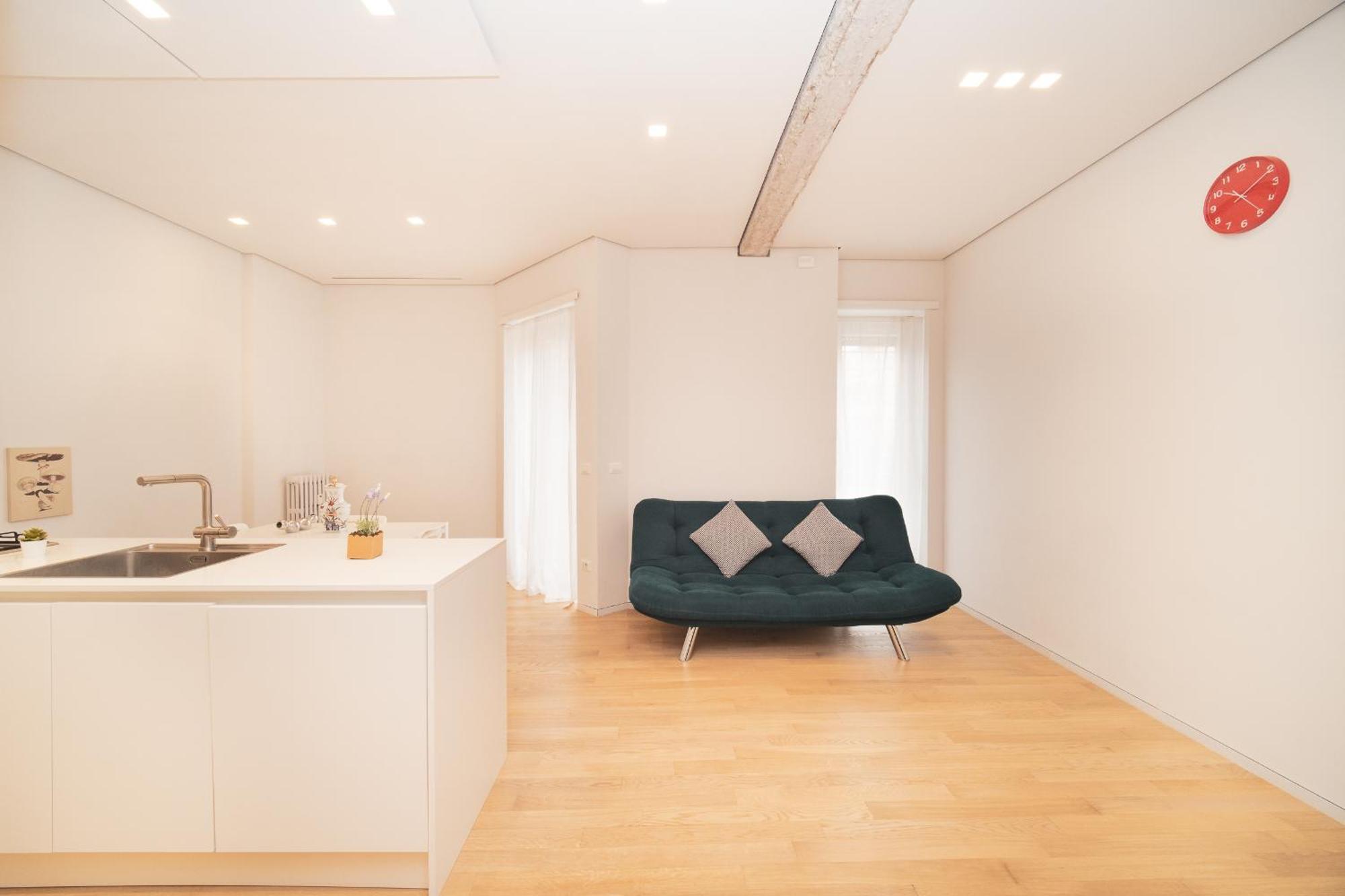 Hill Buddyrent's Apartment