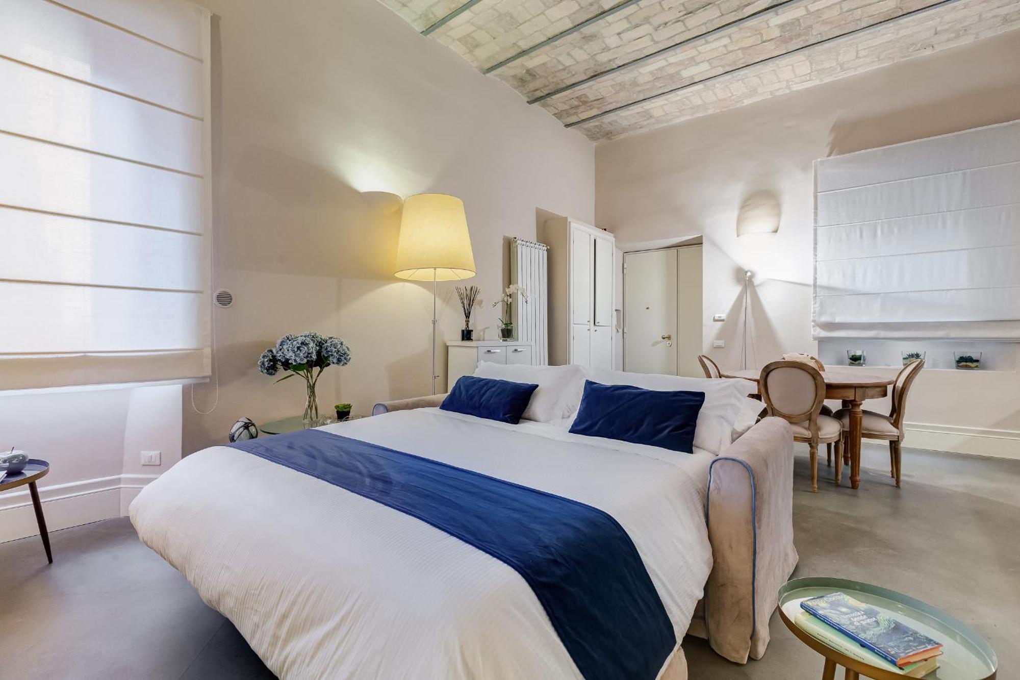 Apartment New Barberini Area *