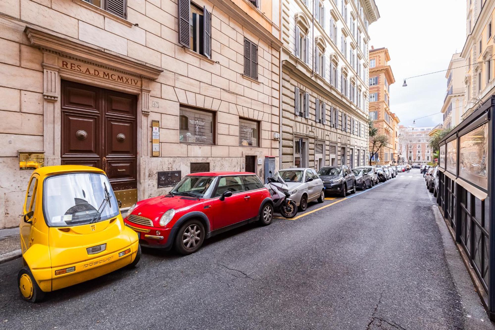 Apartment New Barberini Area Rome
