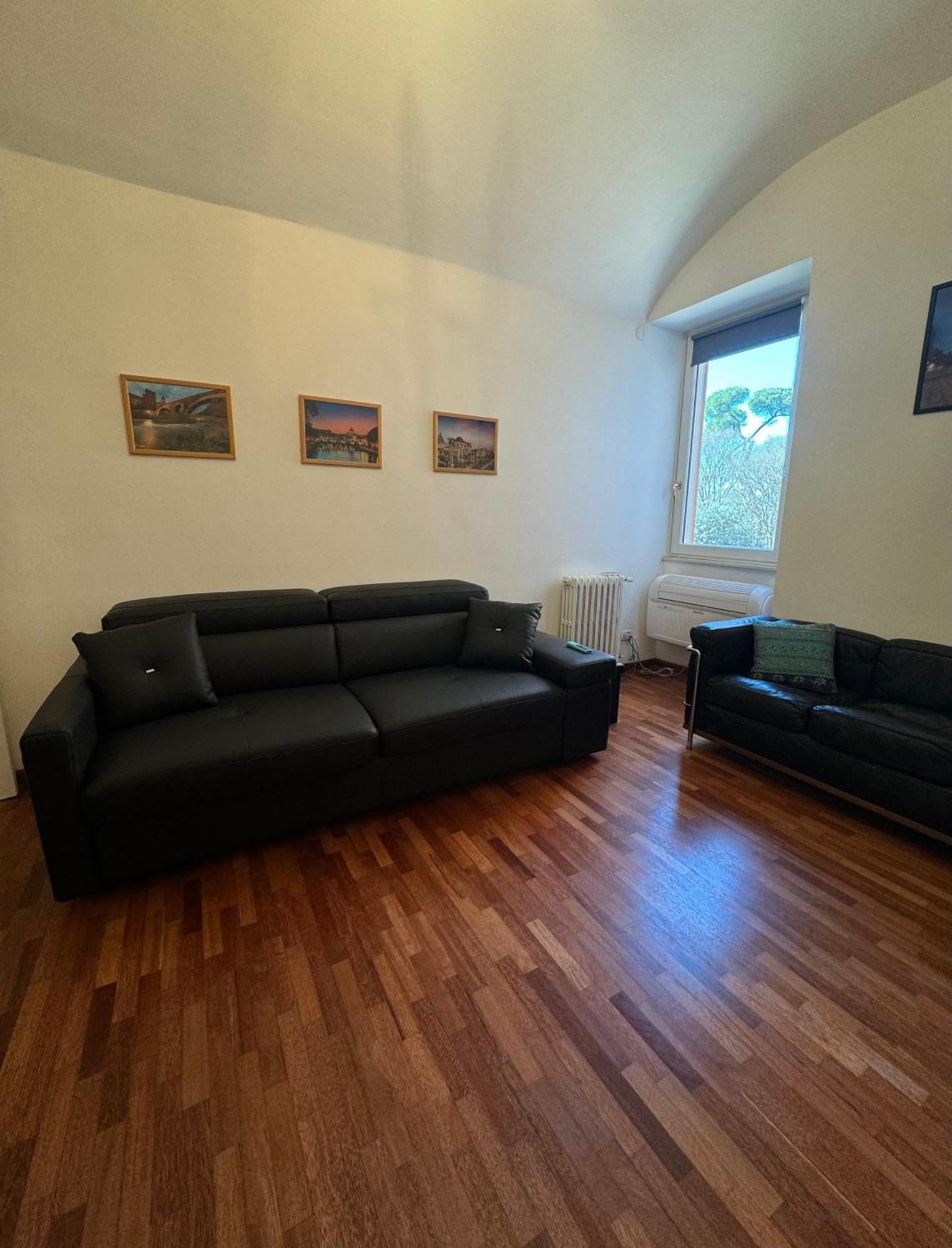 Apartment Romehouse Borghese Rome