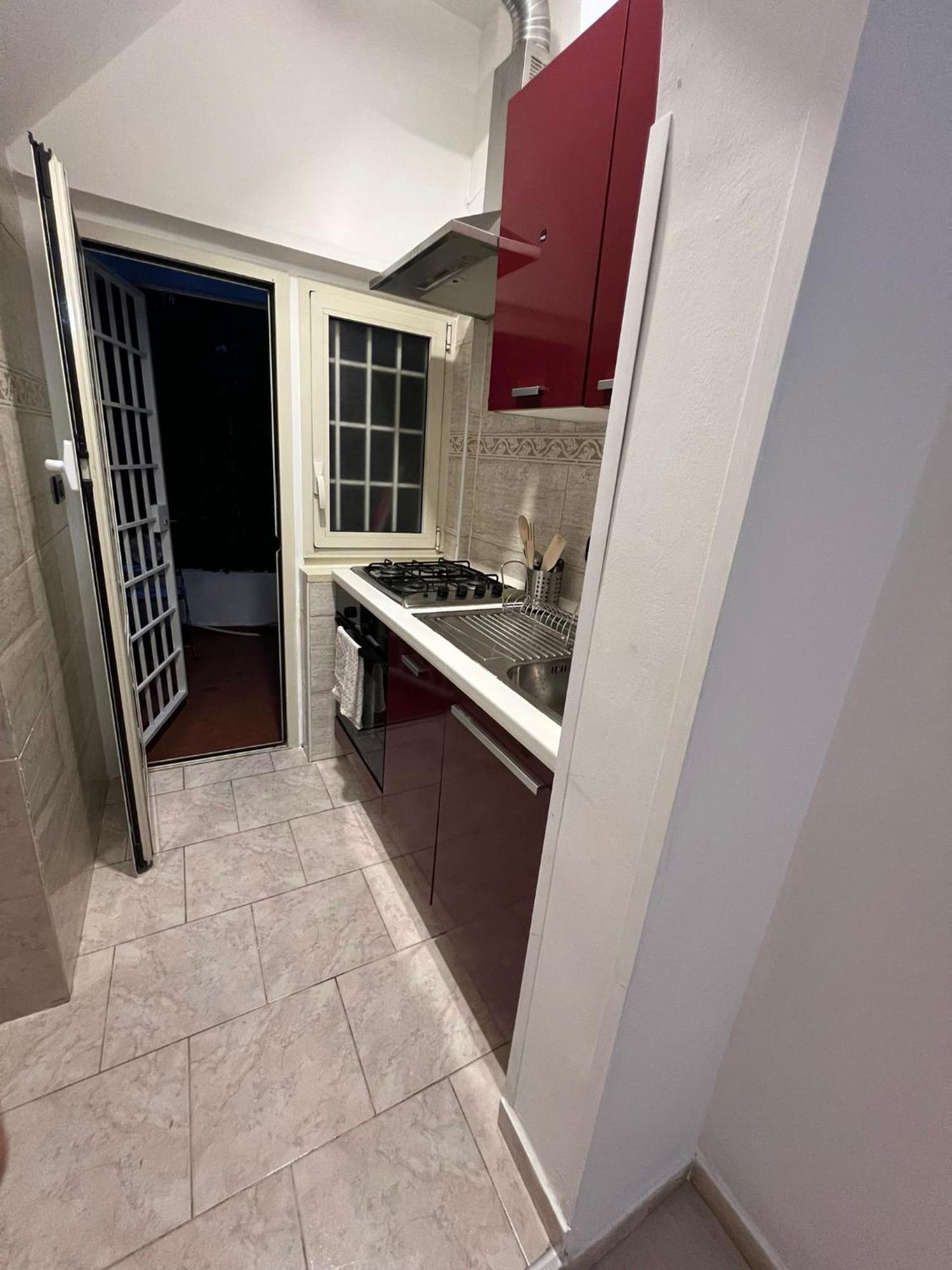 Centro Stazione Tuscolana Apartment Rome