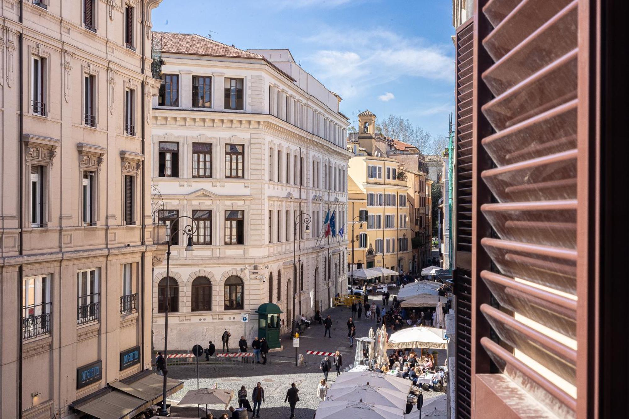 Amazing Elegant Jewish Ghetto Rome