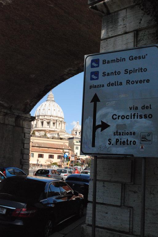 Acomodação com café da manhã  Di Fronte Alla Cupola Roma