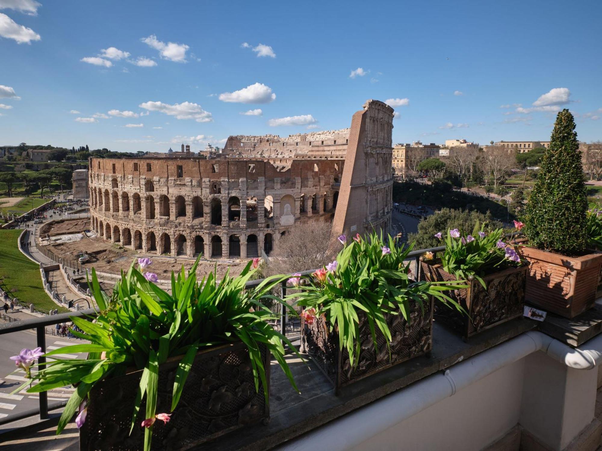 Apartment Colosseum Penthouse - Beyond By Treasurerome Rome