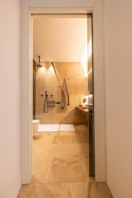 Aedrian's Loft. Boutique With Private Terrace In The Center Of Apartment *
