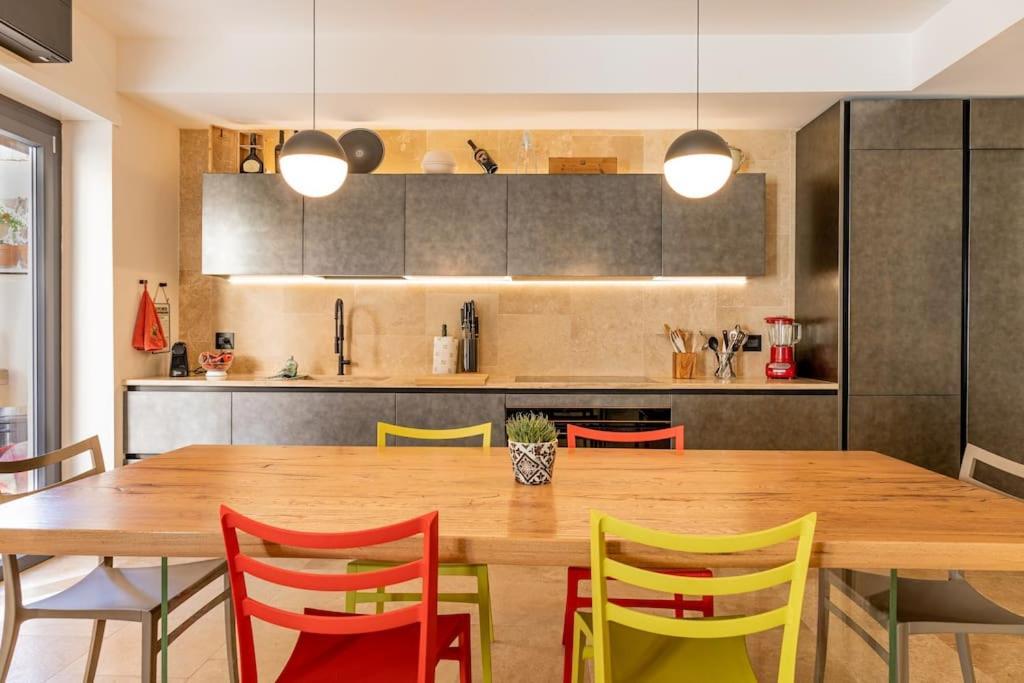 Aedrian's Loft. Boutique With Private Terrace In The Center Of